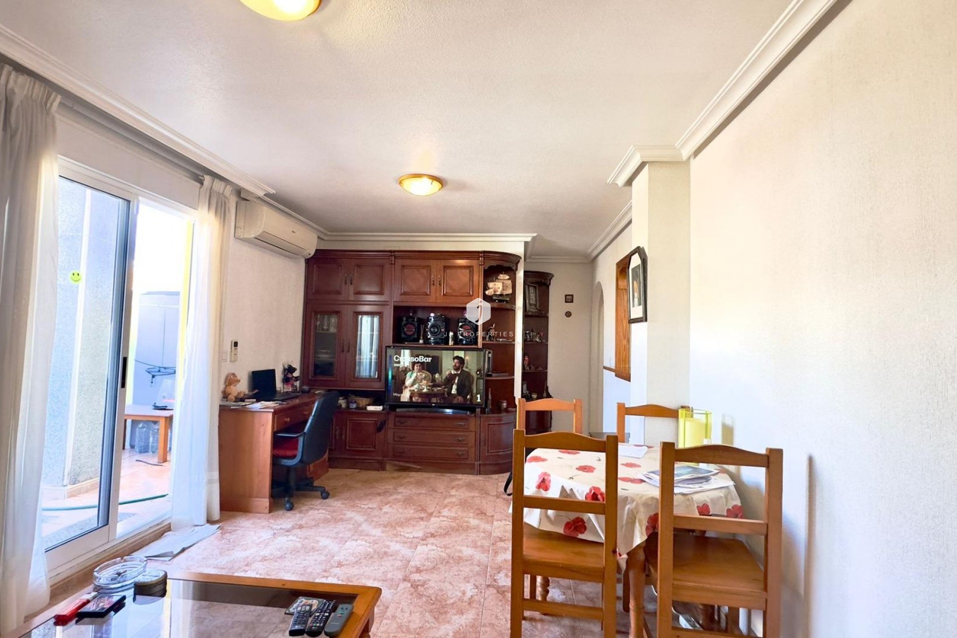 Aus zweiter Hand - Penthouse -
Torrevieja - PARQUE DE LAS NACIONES