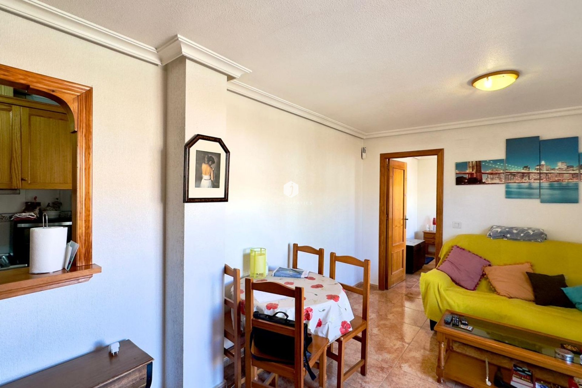 Aus zweiter Hand - Penthouse -
Torrevieja - PARQUE DE LAS NACIONES