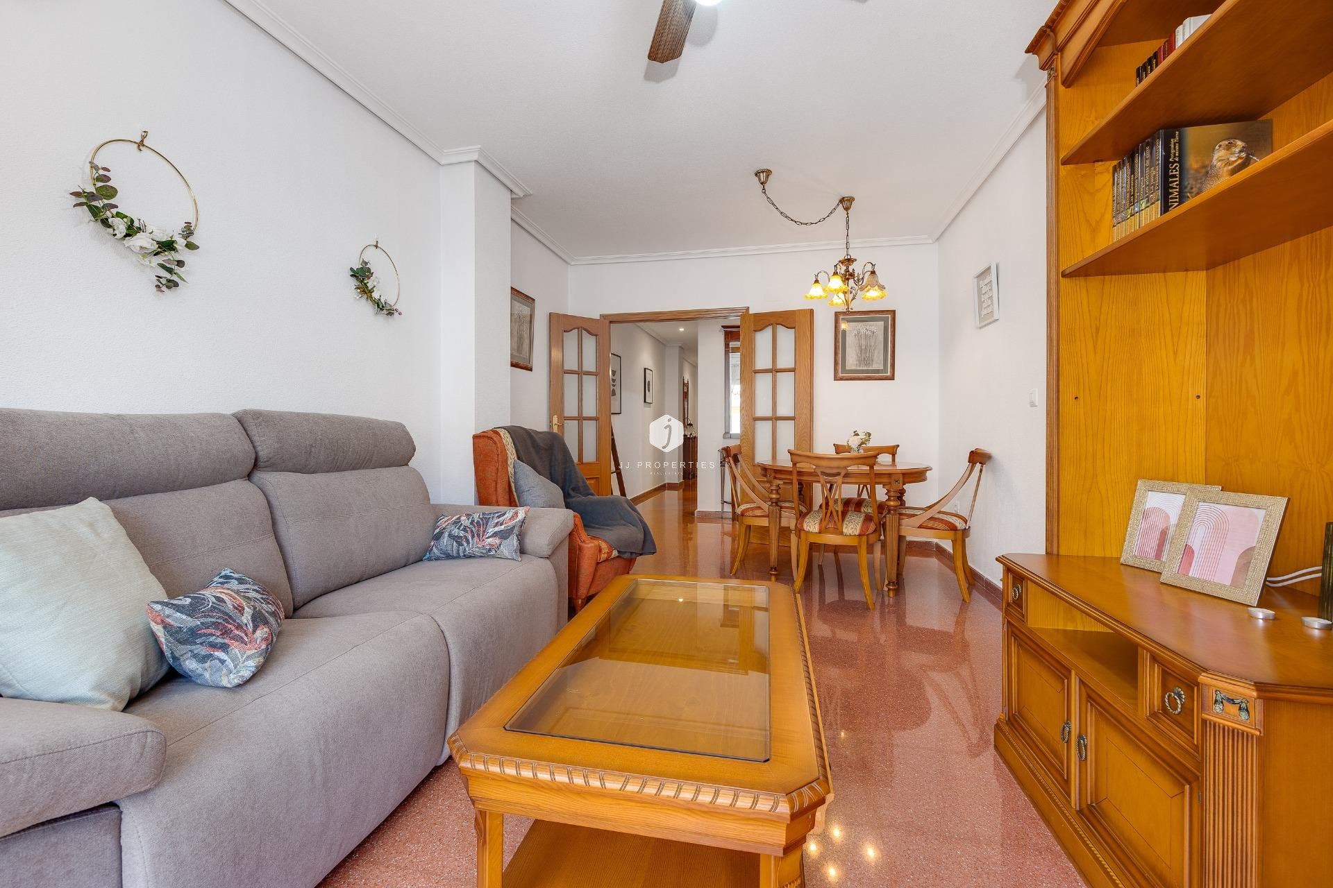 Aus zweiter Hand - Penthouse -
Torrevieja - Paseo maritimo