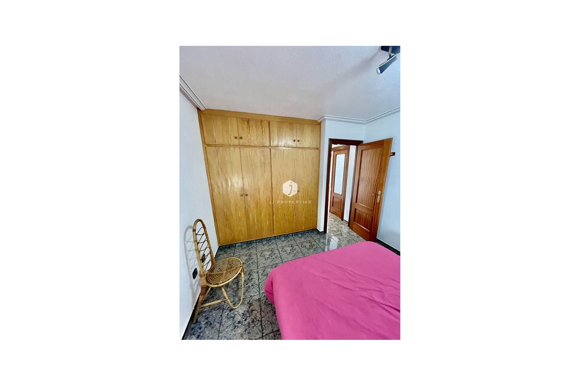 Aus zweiter Hand - Penthouse -
Torrevieja - Playa de cura