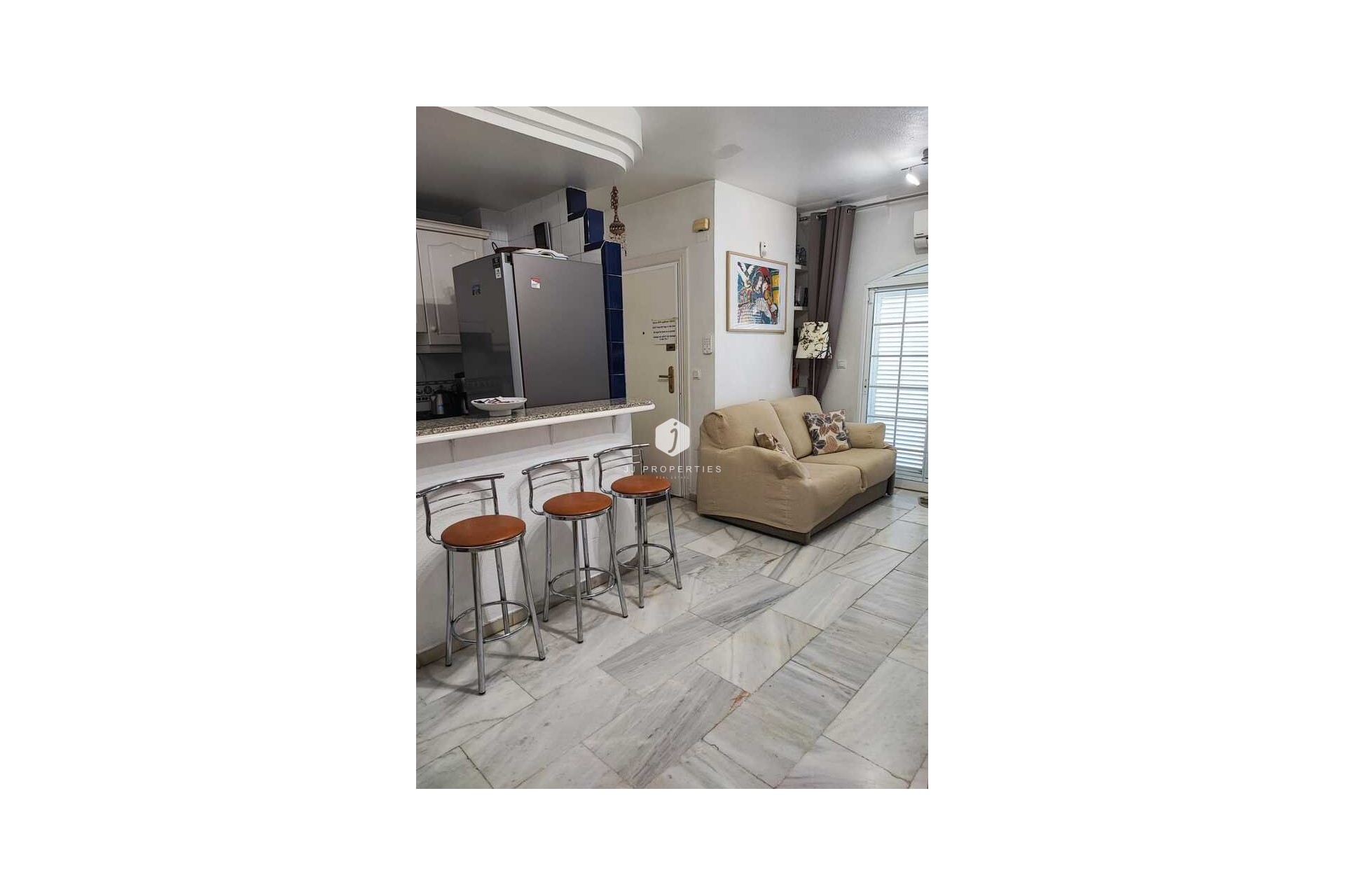 Aus zweiter Hand - Penthouse -
Torrevieja - Playa de los Locos