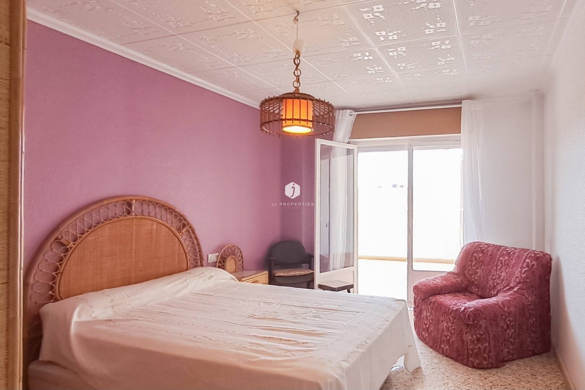 Aus zweiter Hand - Penthouse -
Torrevieja - Playa de los Naufragos