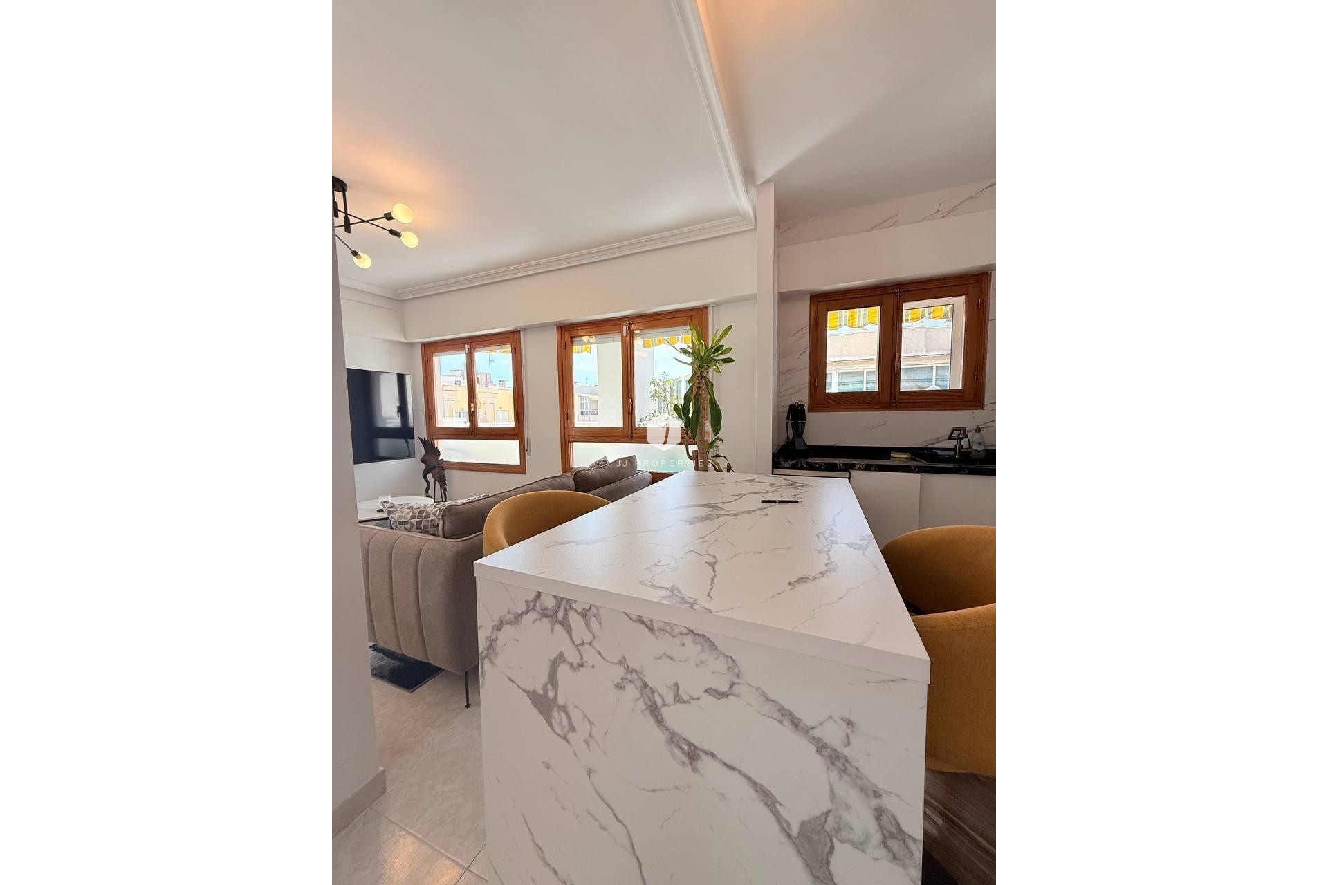 Aus zweiter Hand - Penthouse -
Torrevieja - Playa del Cura