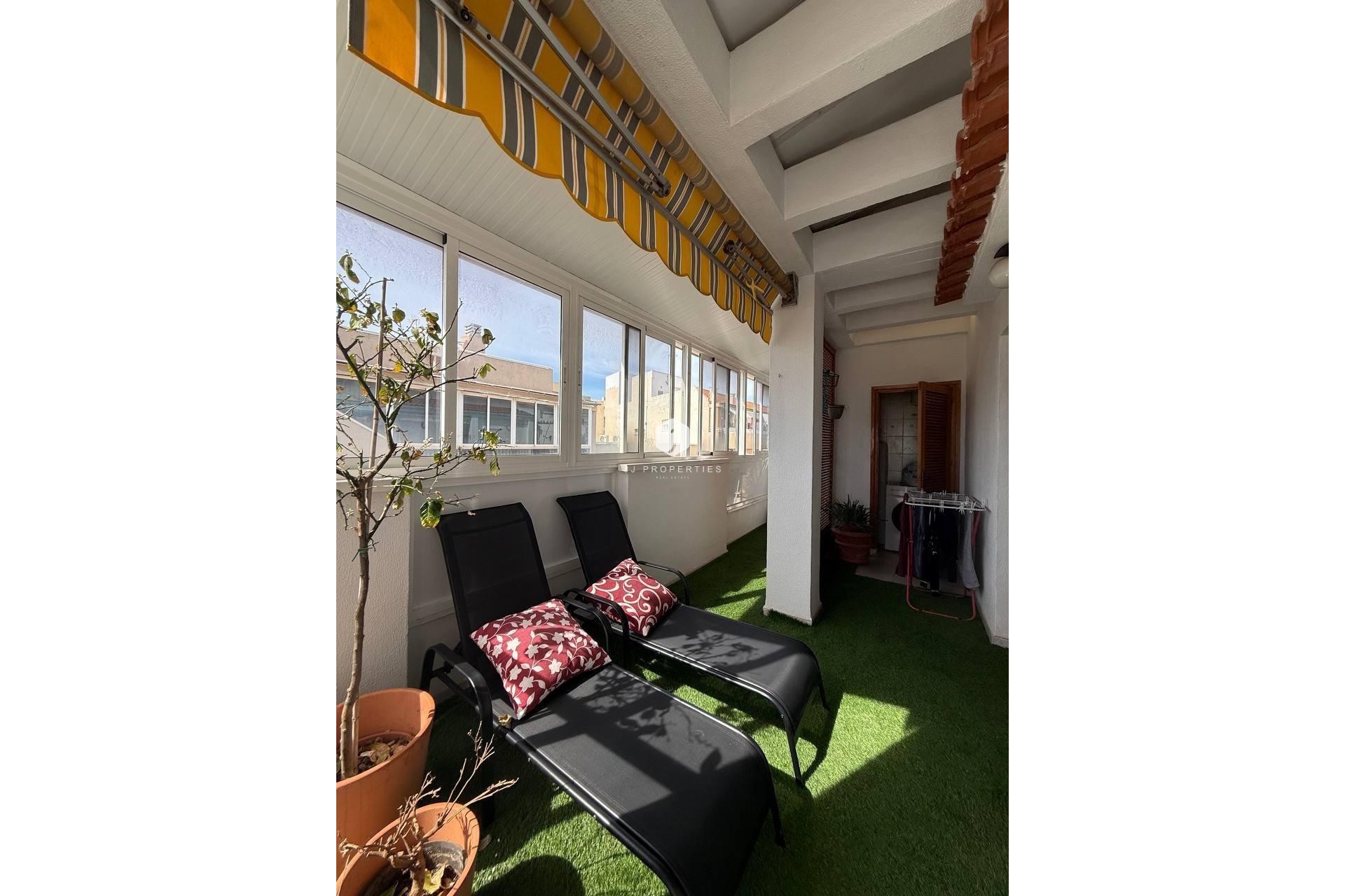 Aus zweiter Hand - Penthouse -
Torrevieja - Playa del Cura