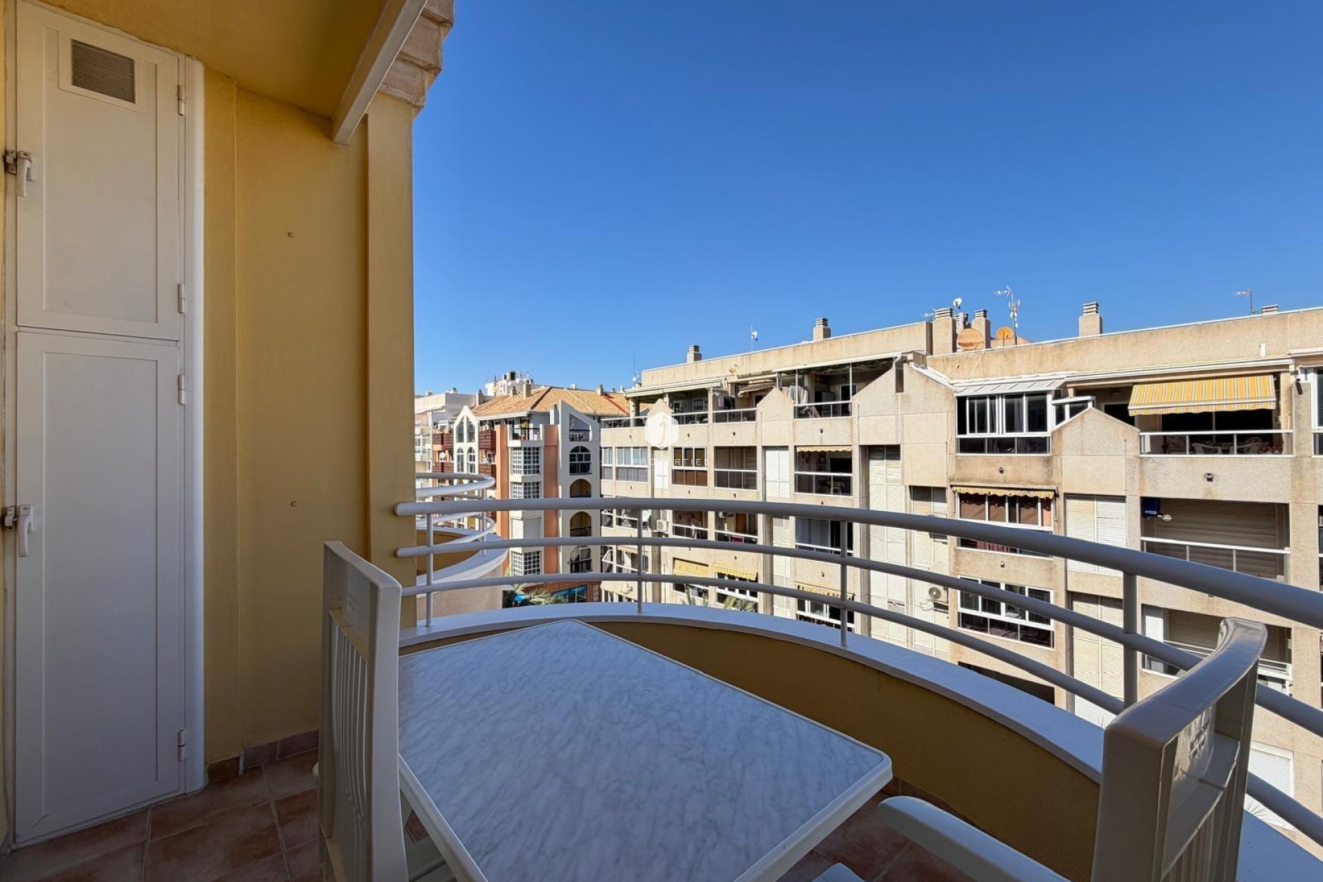 Aus zweiter Hand - Penthouse -
Torrevieja - Playa del Cura
