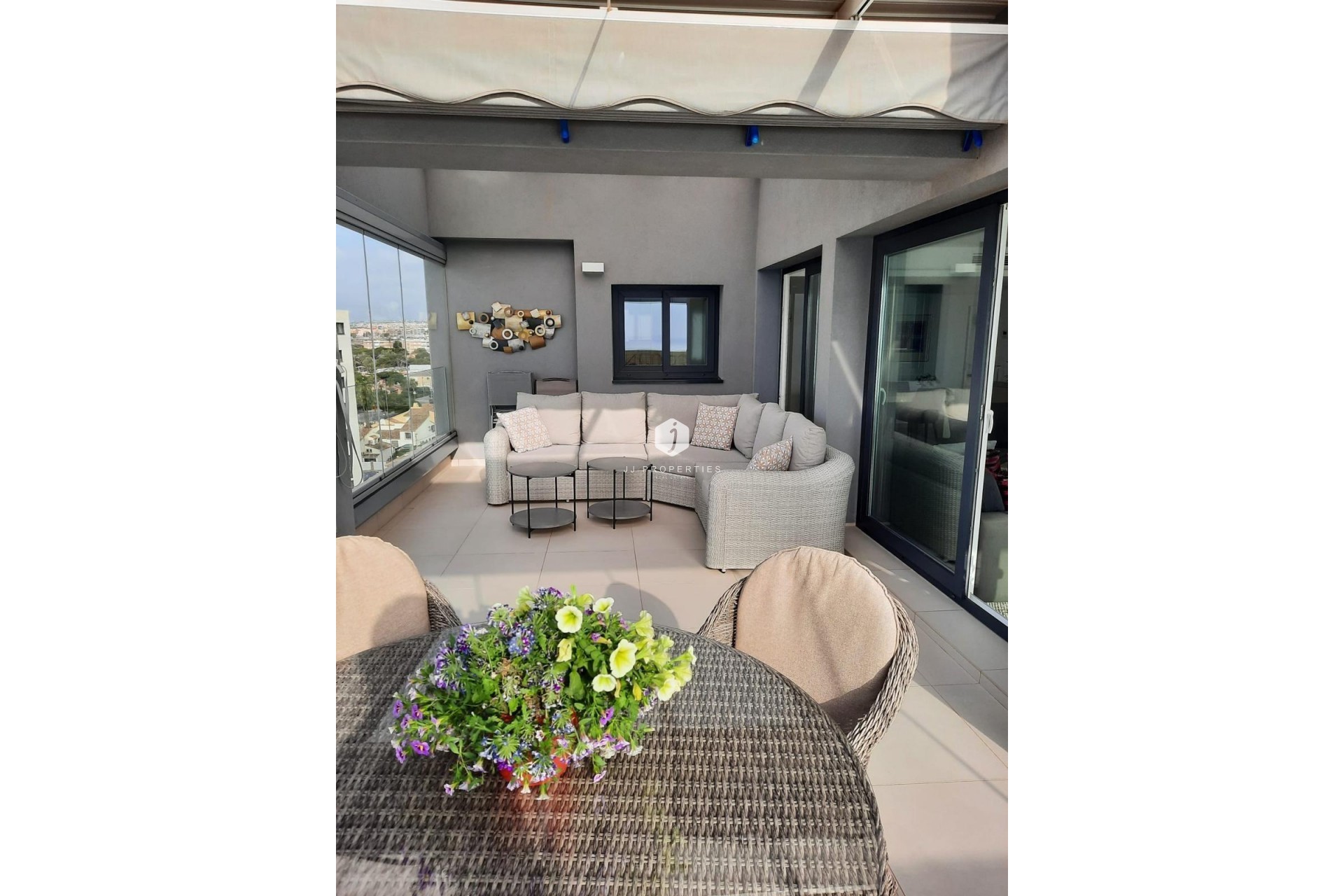 Aus zweiter Hand - Penthouse -
Torrevieja - Punta prima