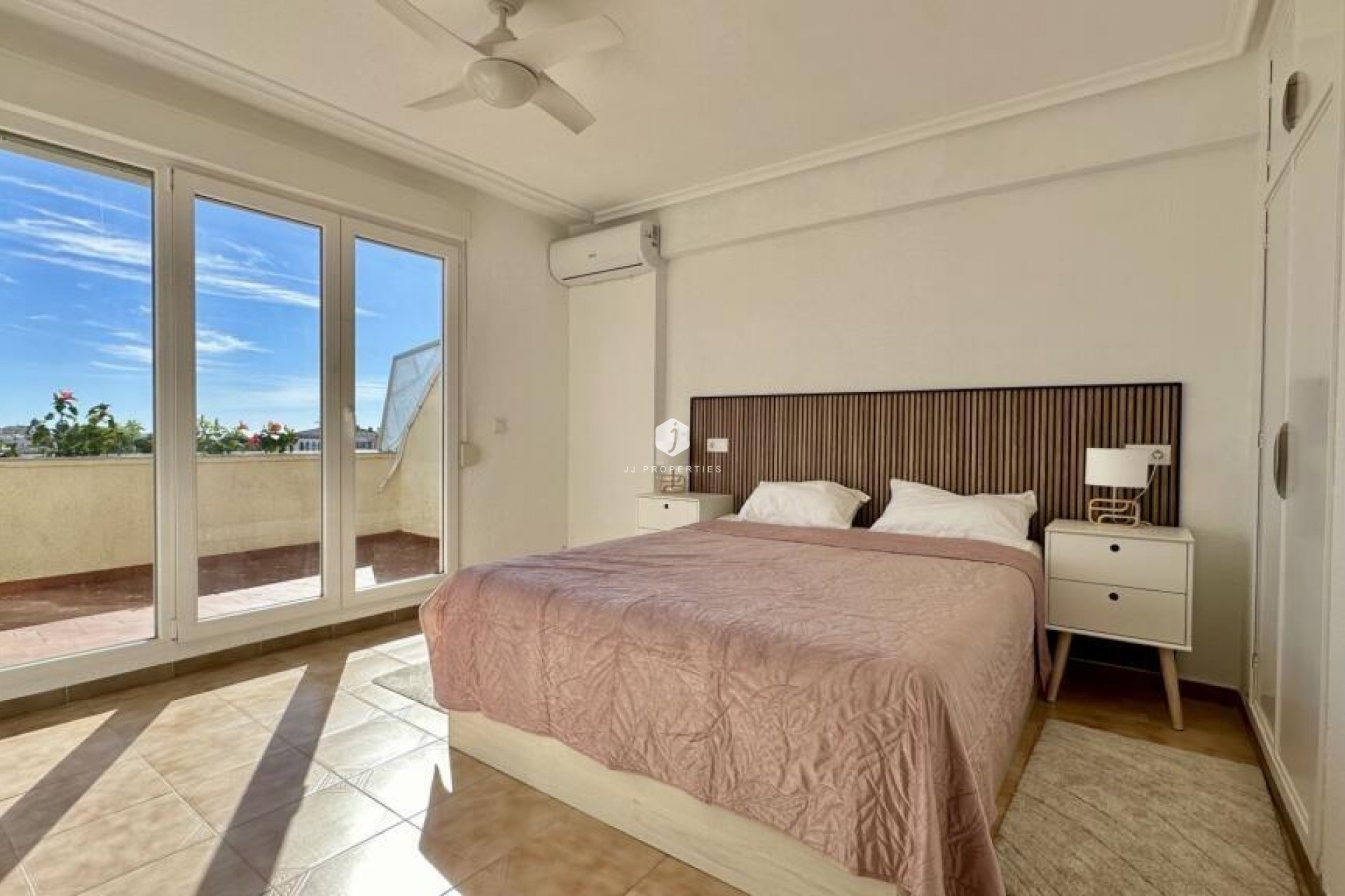 Aus zweiter Hand - Penthouse -
Torrevieja - Punta prima