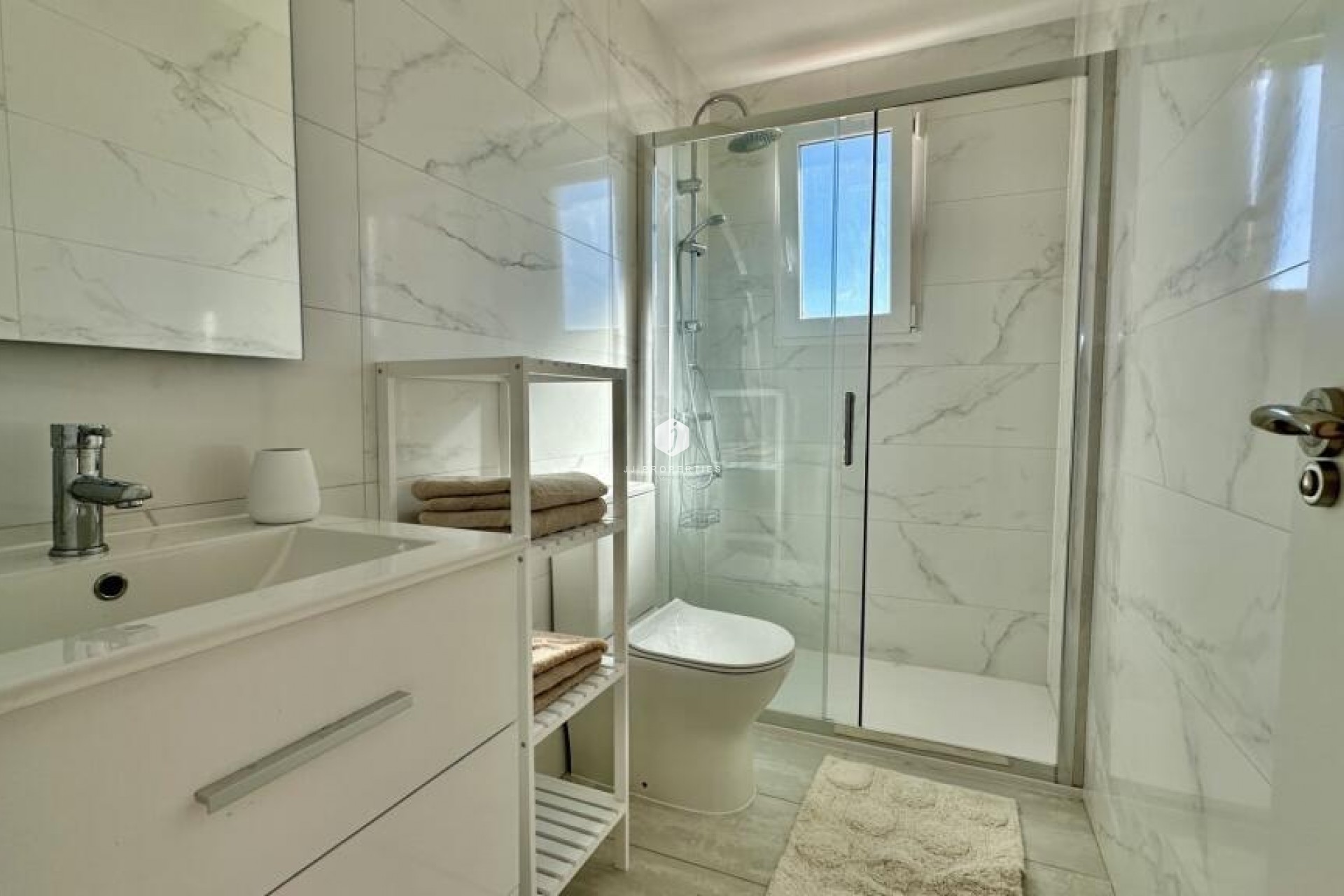 Aus zweiter Hand - Penthouse -
Torrevieja - Punta prima