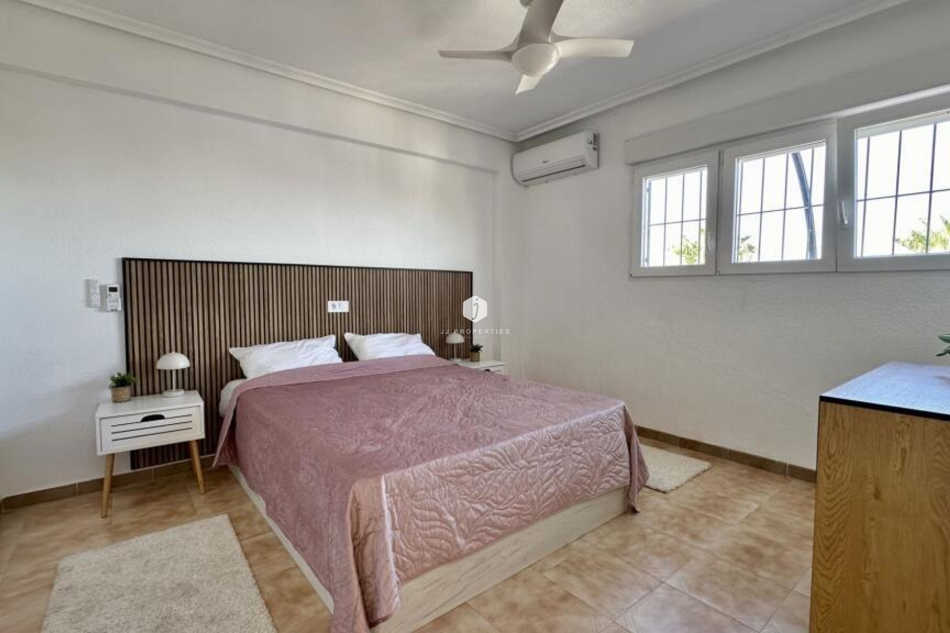 Aus zweiter Hand - Penthouse -
Torrevieja - Punta prima