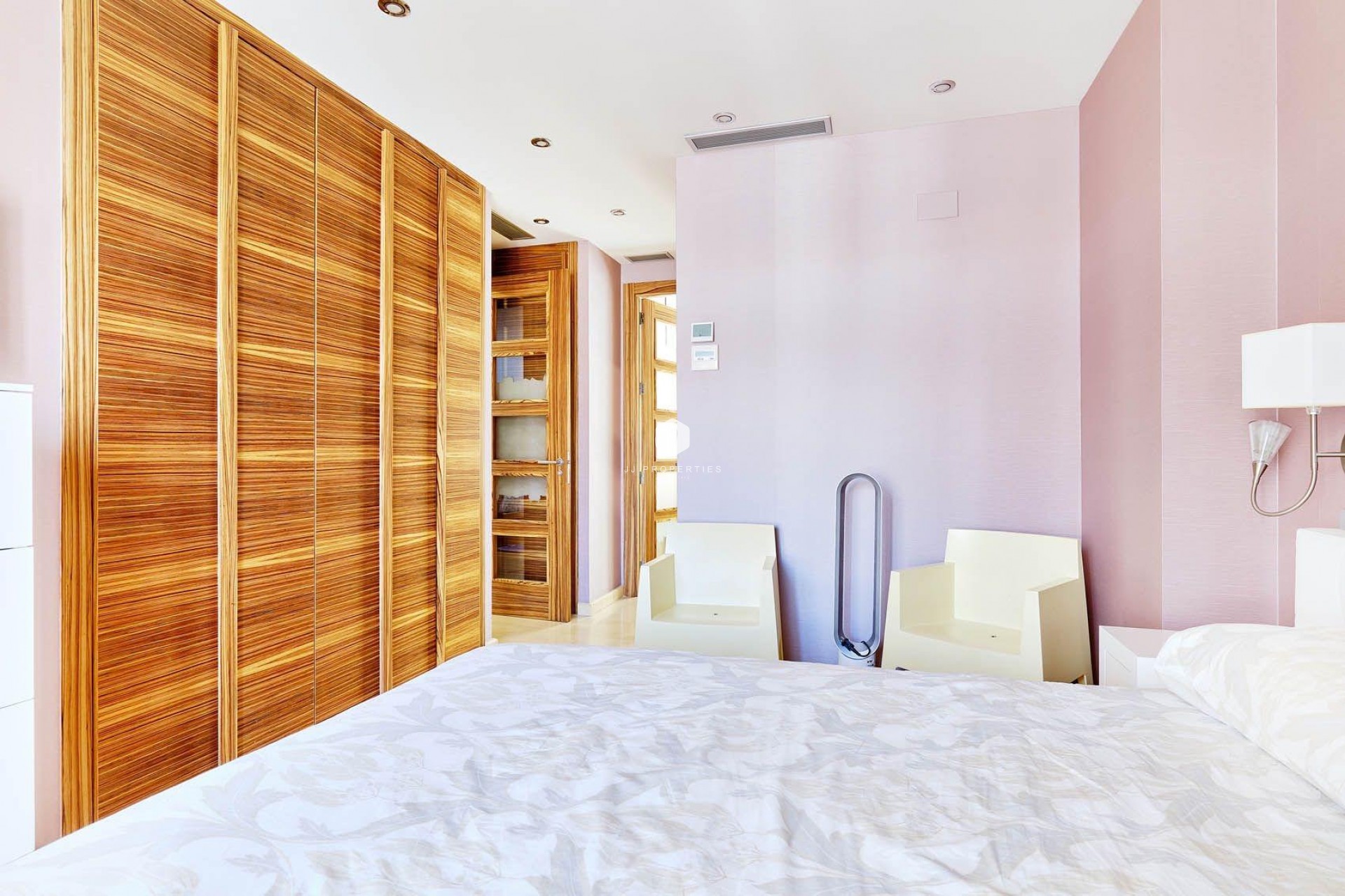 Aus zweiter Hand - Penthouse -
Torrevieja