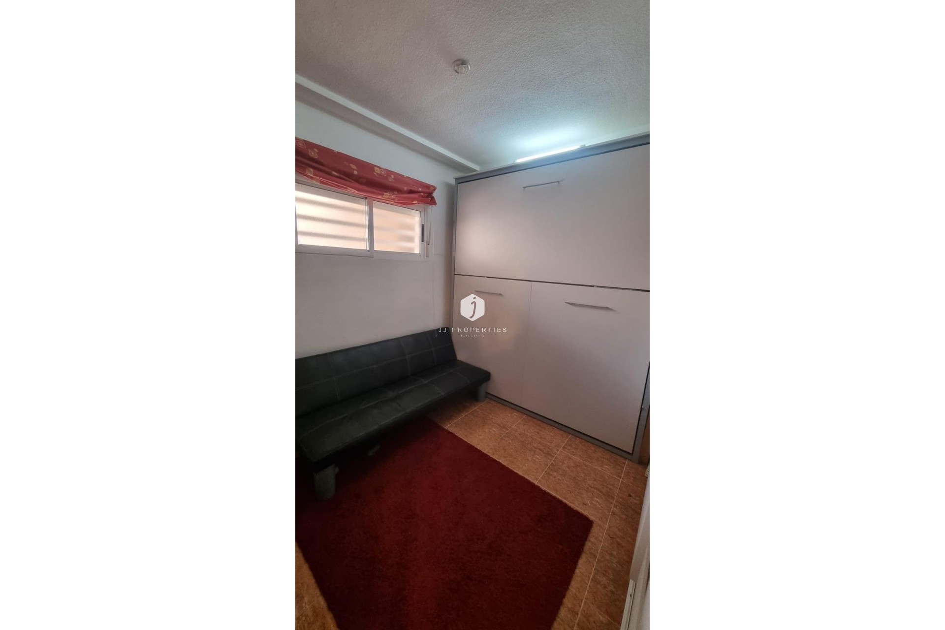 Aus zweiter Hand - Penthouse -
Torrevieja