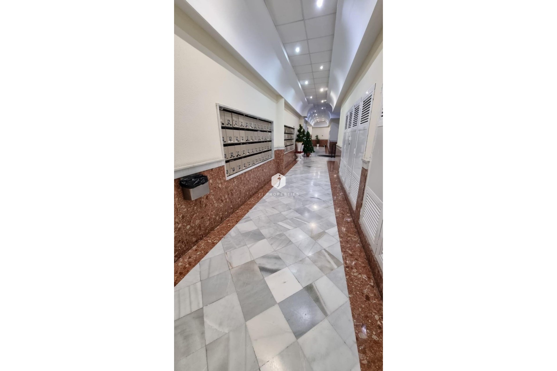 Aus zweiter Hand - Penthouse -
Torrevieja