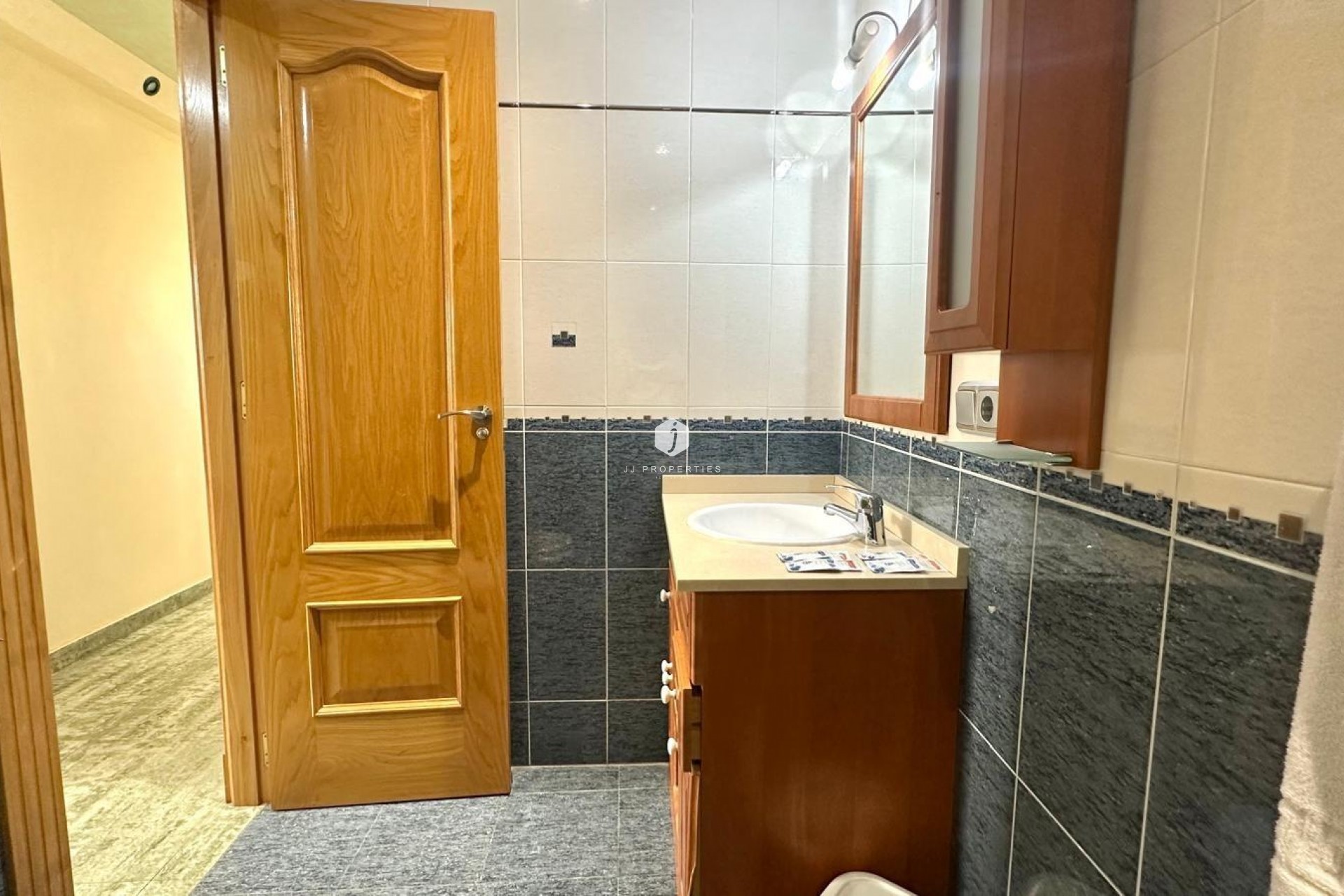 Aus zweiter Hand - Penthouse -
Torrevieja