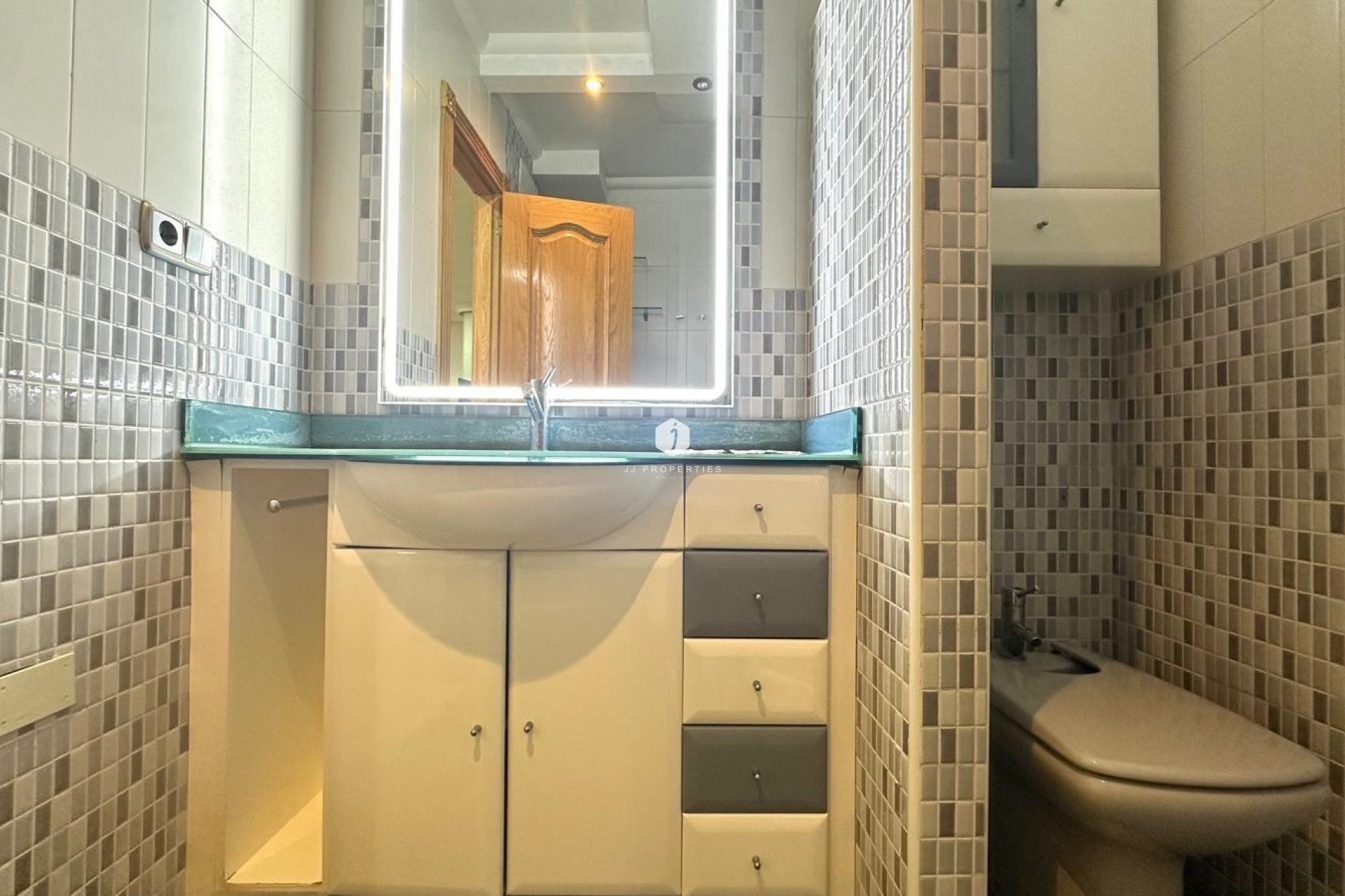 Aus zweiter Hand - Penthouse -
Torrevieja