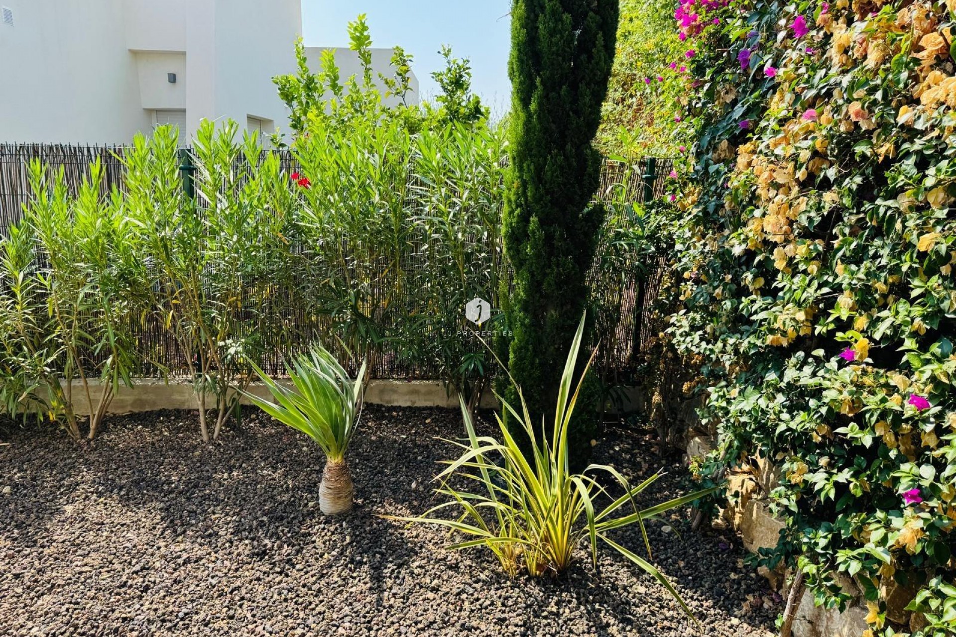 Aus zweiter Hand - Villa -
Algorfa - Club De Golf La Finca