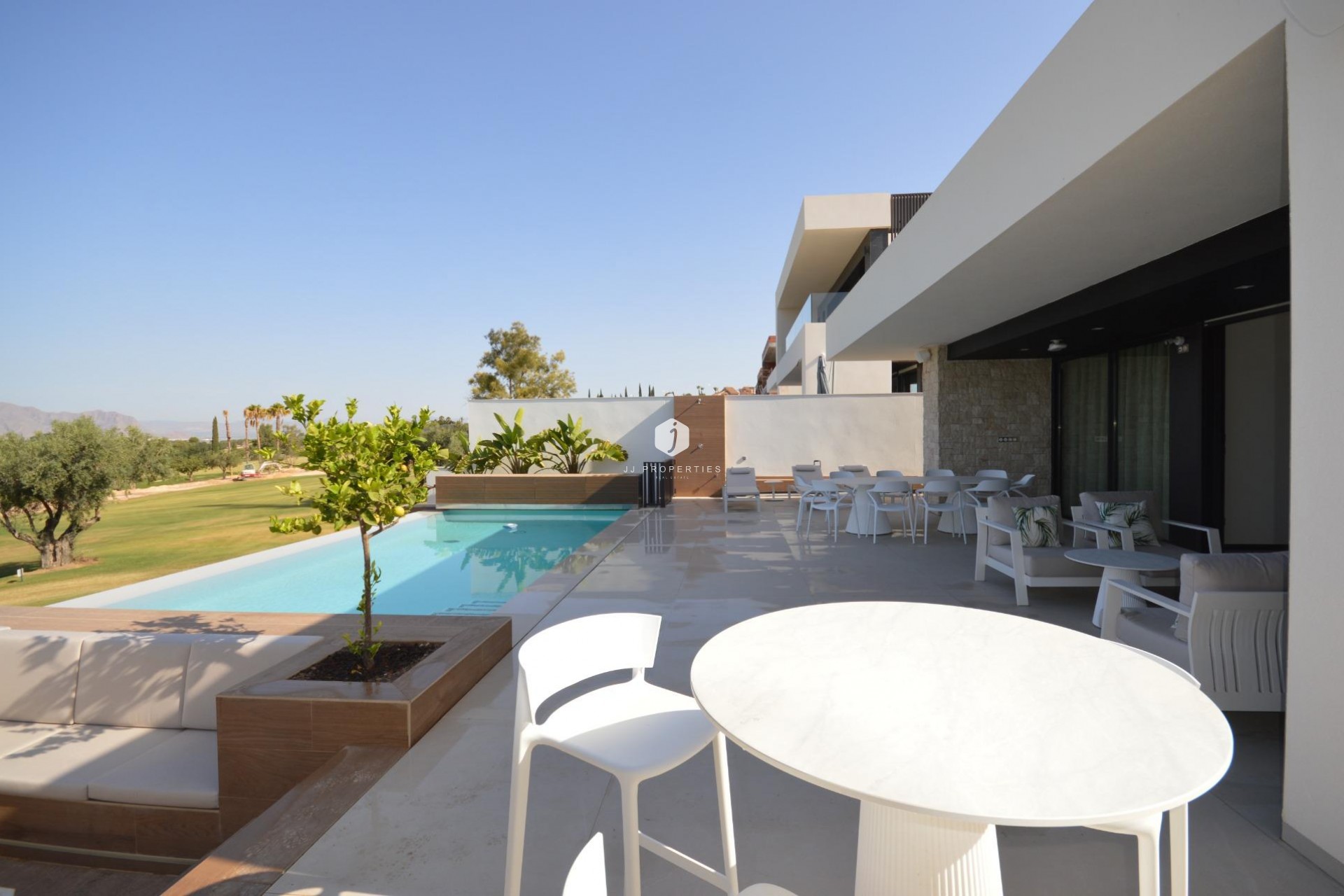 Aus zweiter Hand - Villa -
Algorfa - Comunidad Valenciana