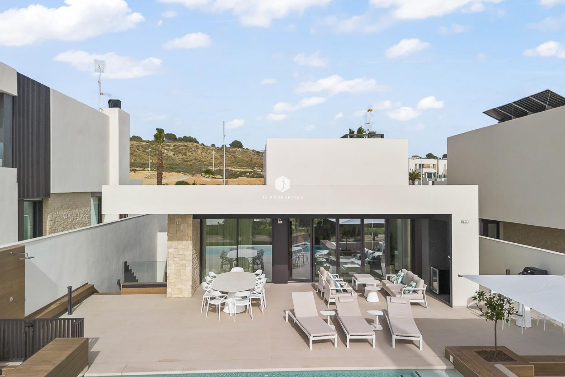 Aus zweiter Hand - Villa -
Algorfa - Comunidad Valenciana