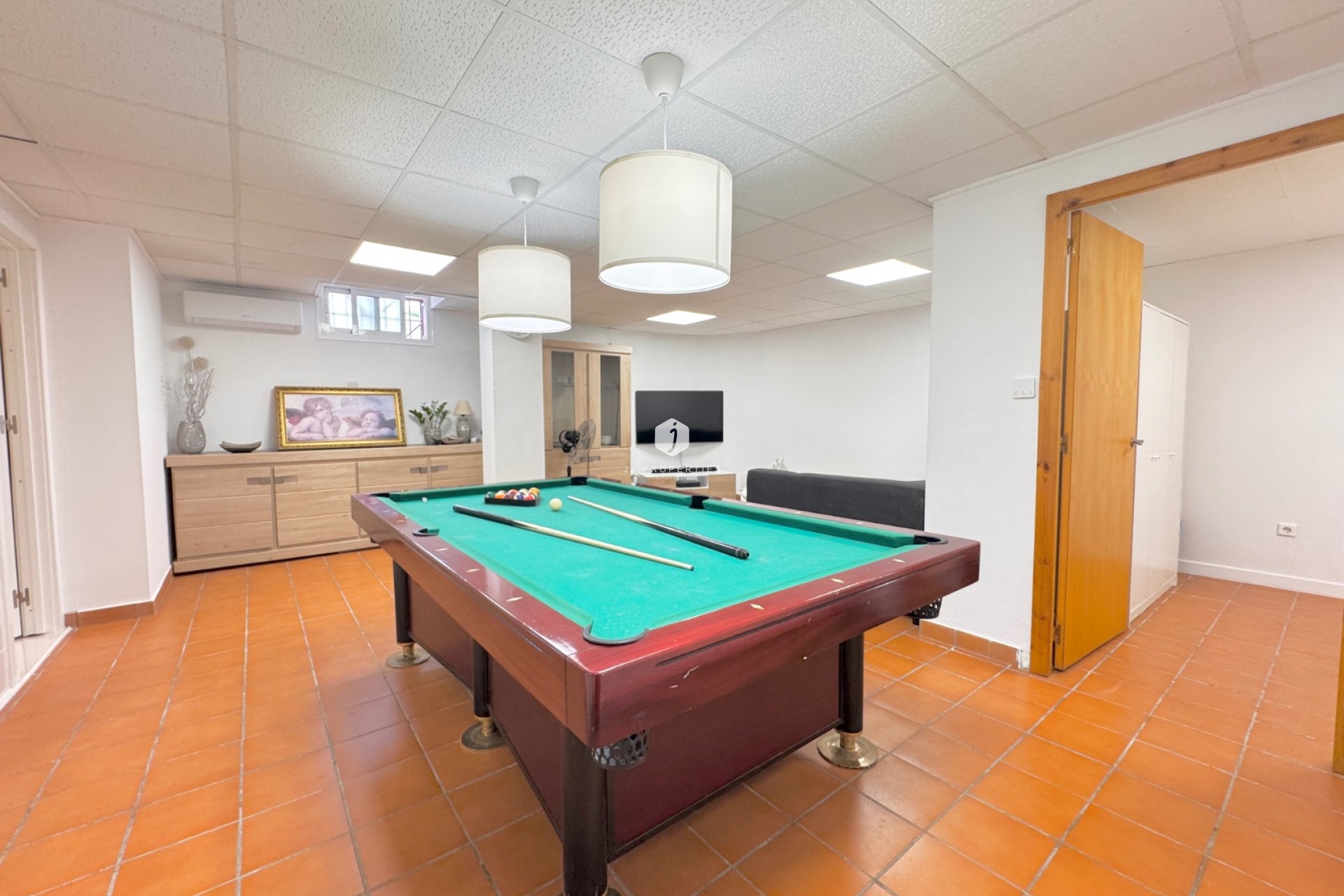 Aus zweiter Hand - Villa -
Algorfa - Inland