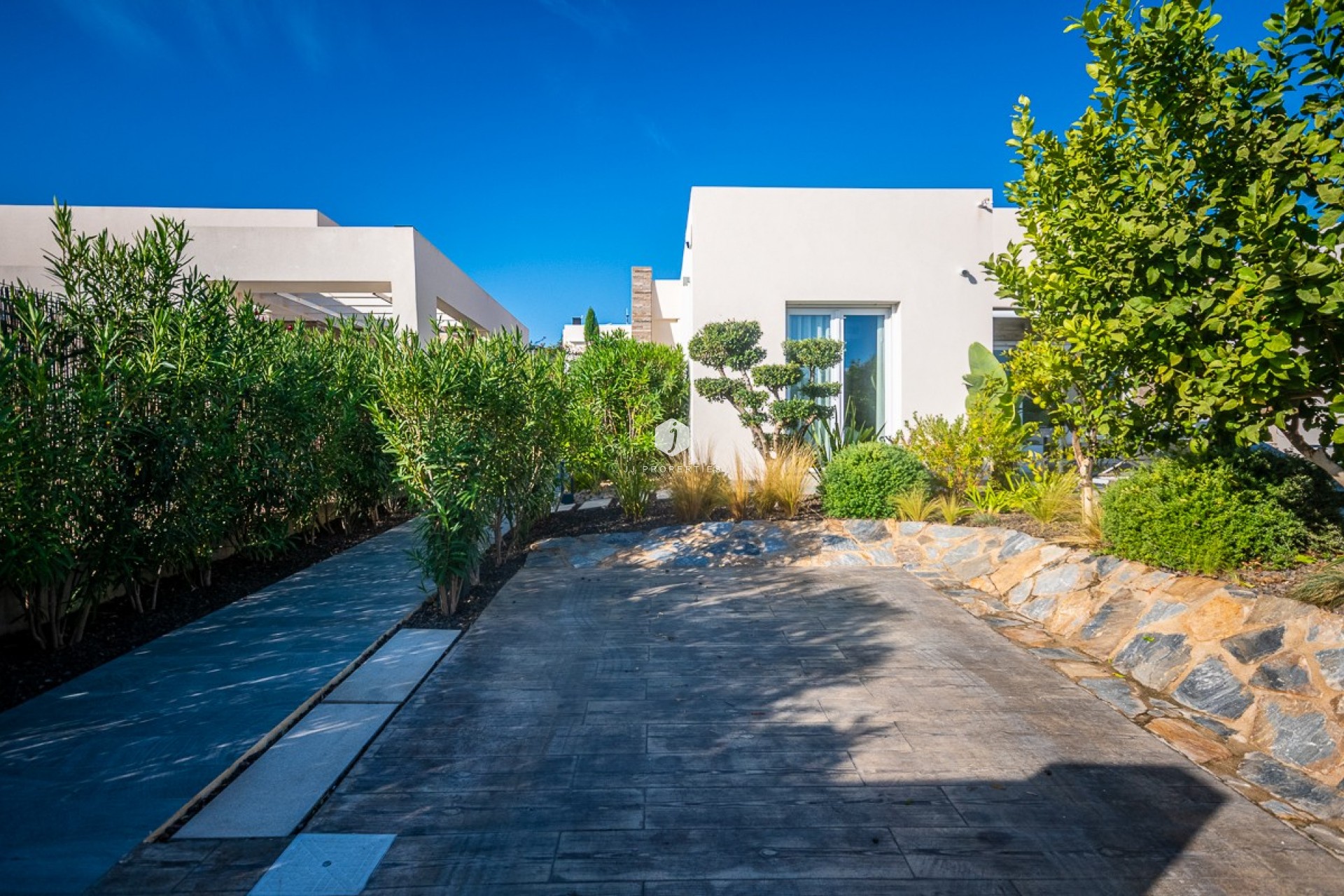 Aus zweiter Hand - Villa -
Algorfa - Inland