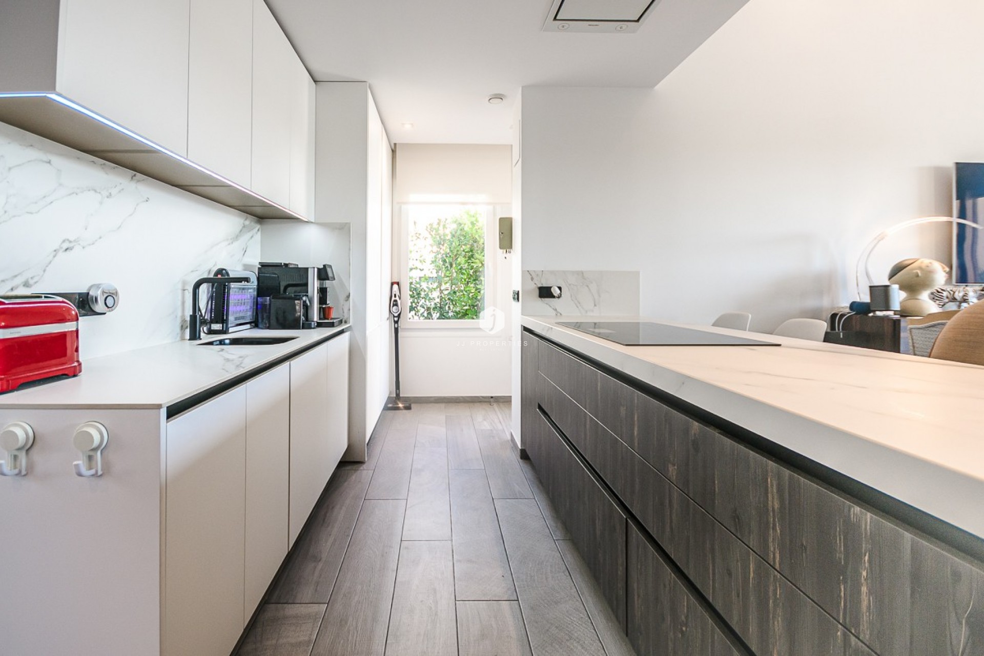 Aus zweiter Hand - Villa -
Algorfa - Inland