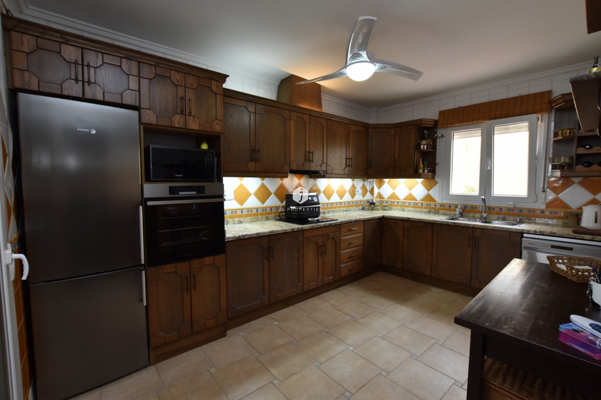 Aus zweiter Hand - Villa -
Algorfa - Inland