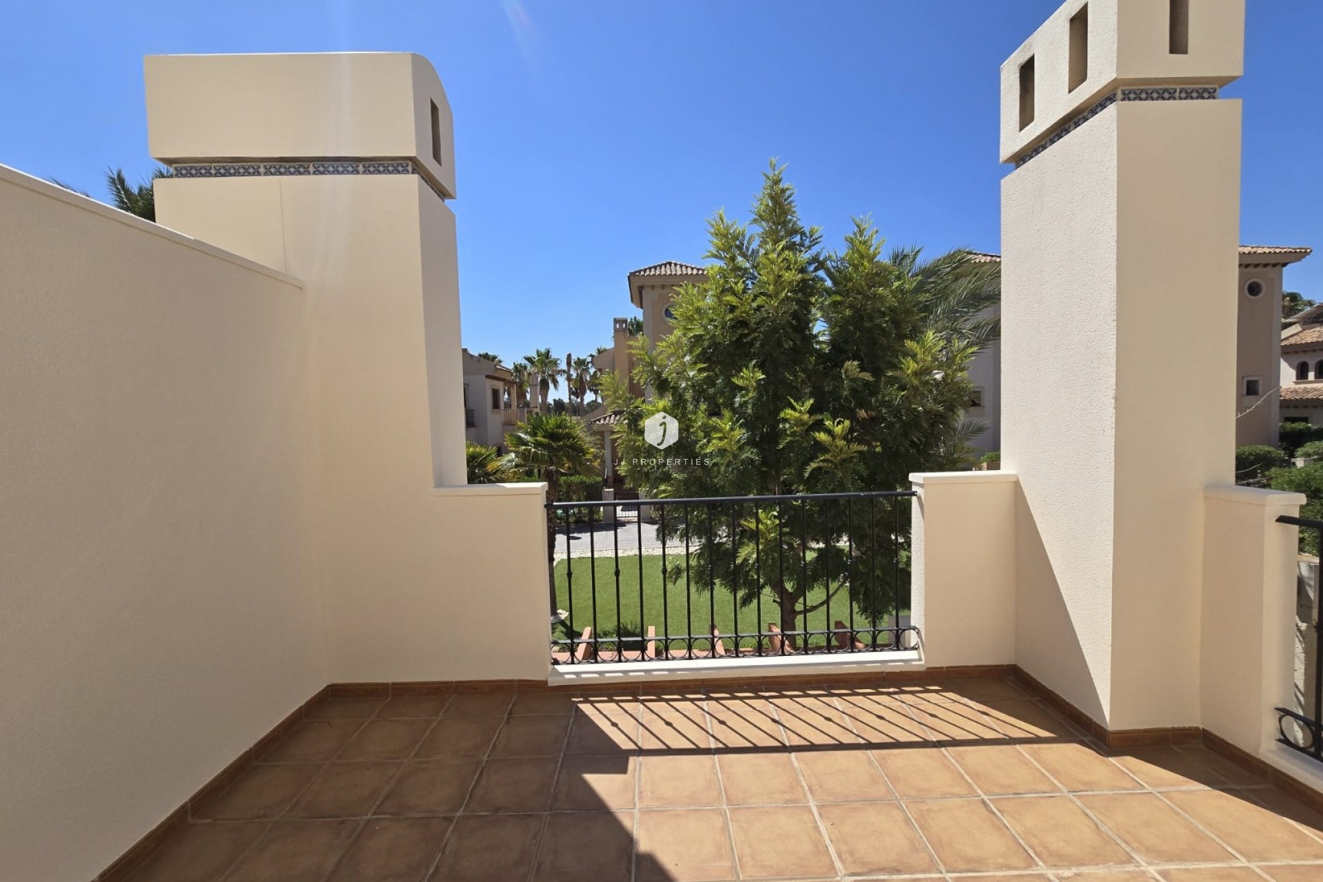 Aus zweiter Hand - Villa -
Algorfa - Inland