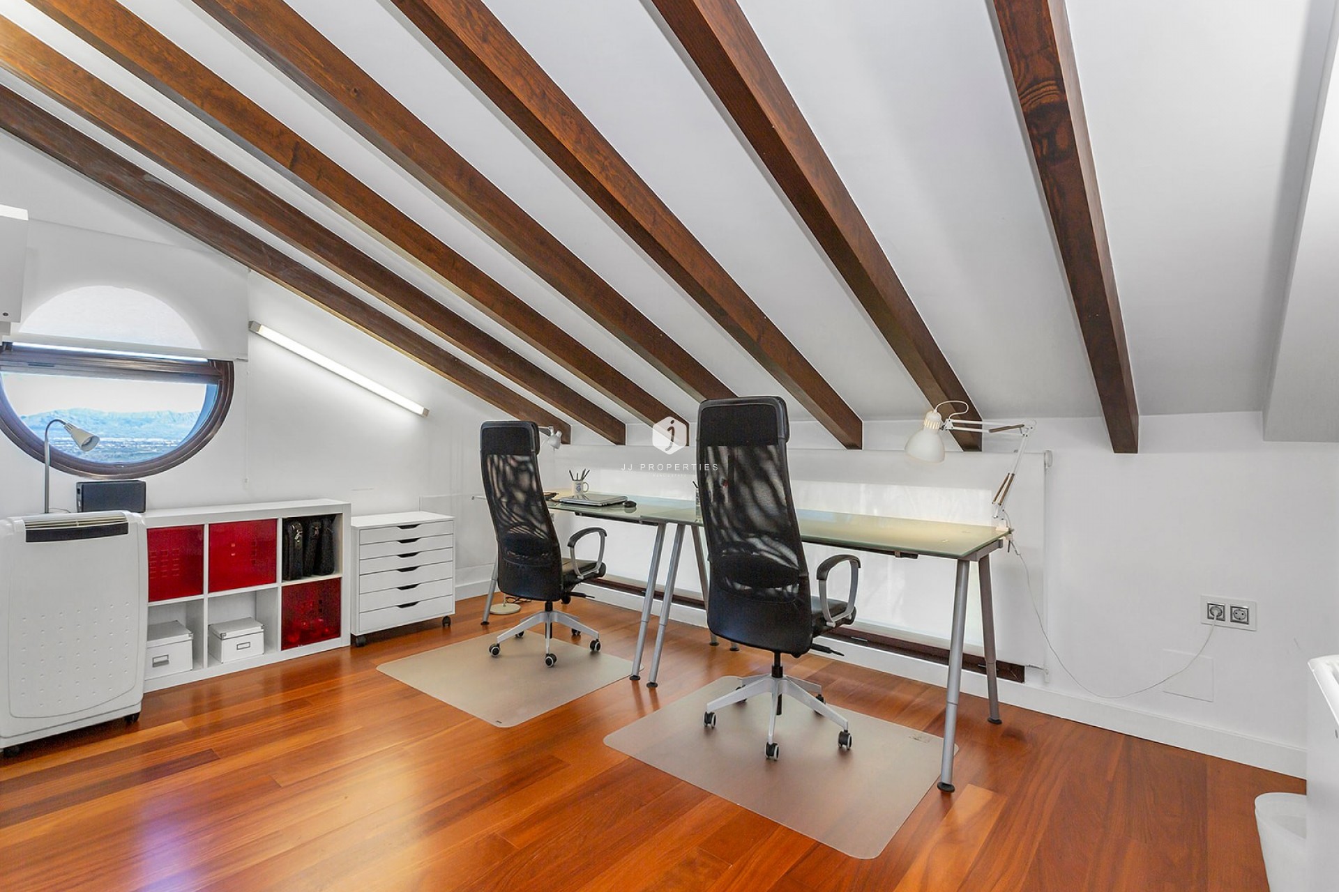 Aus zweiter Hand - Villa -
Algorfa - Inland