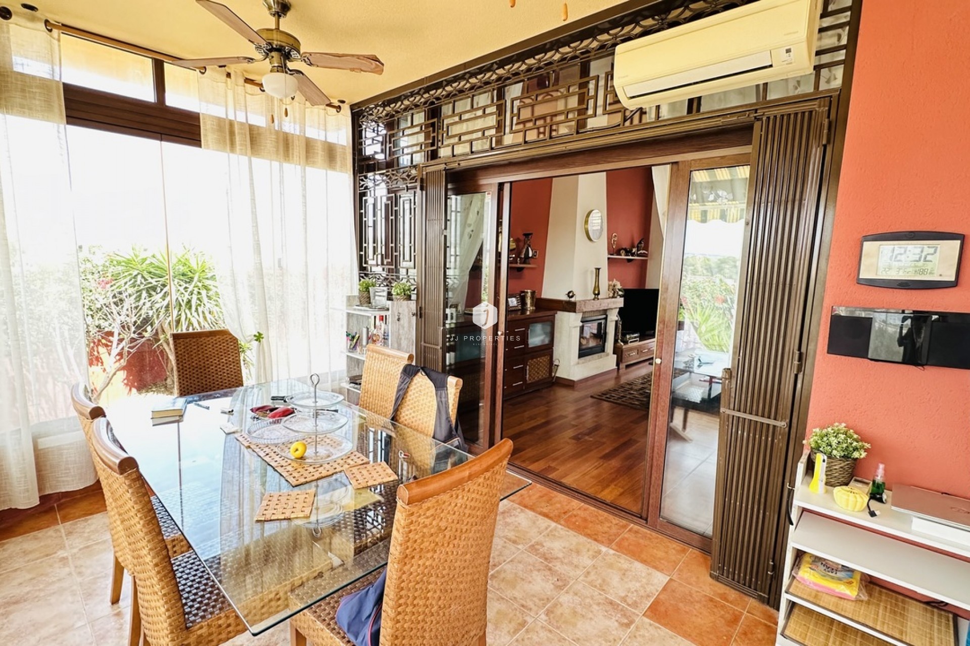 Aus zweiter Hand - Villa -
Algorfa - Inland