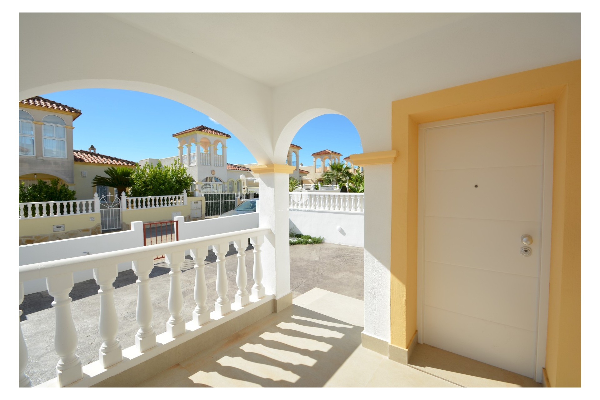 Aus zweiter Hand - Villa -
Algorfa - Inland