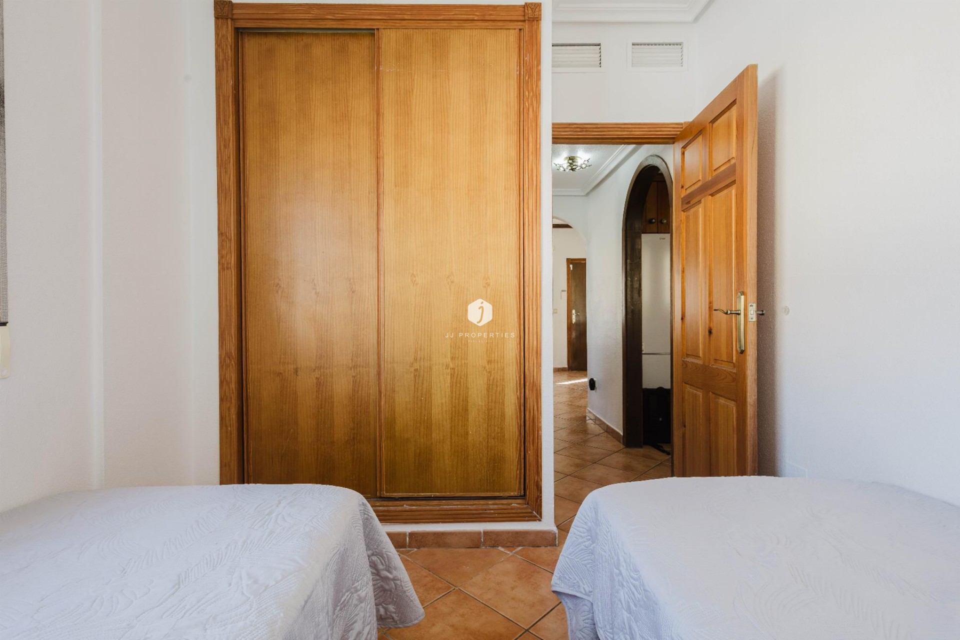 Aus zweiter Hand - Villa -
Algorfa - Inland