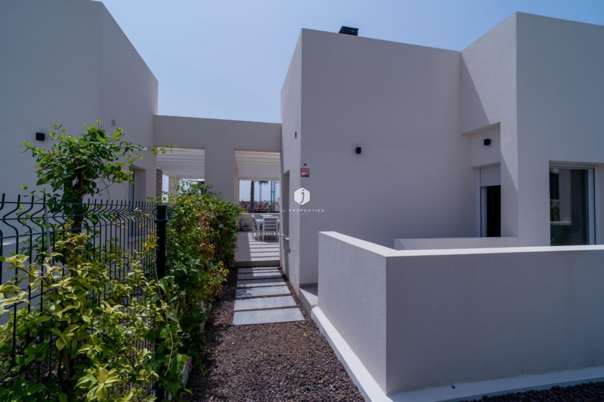 Aus zweiter Hand - Villa -
Algorfa - Inland