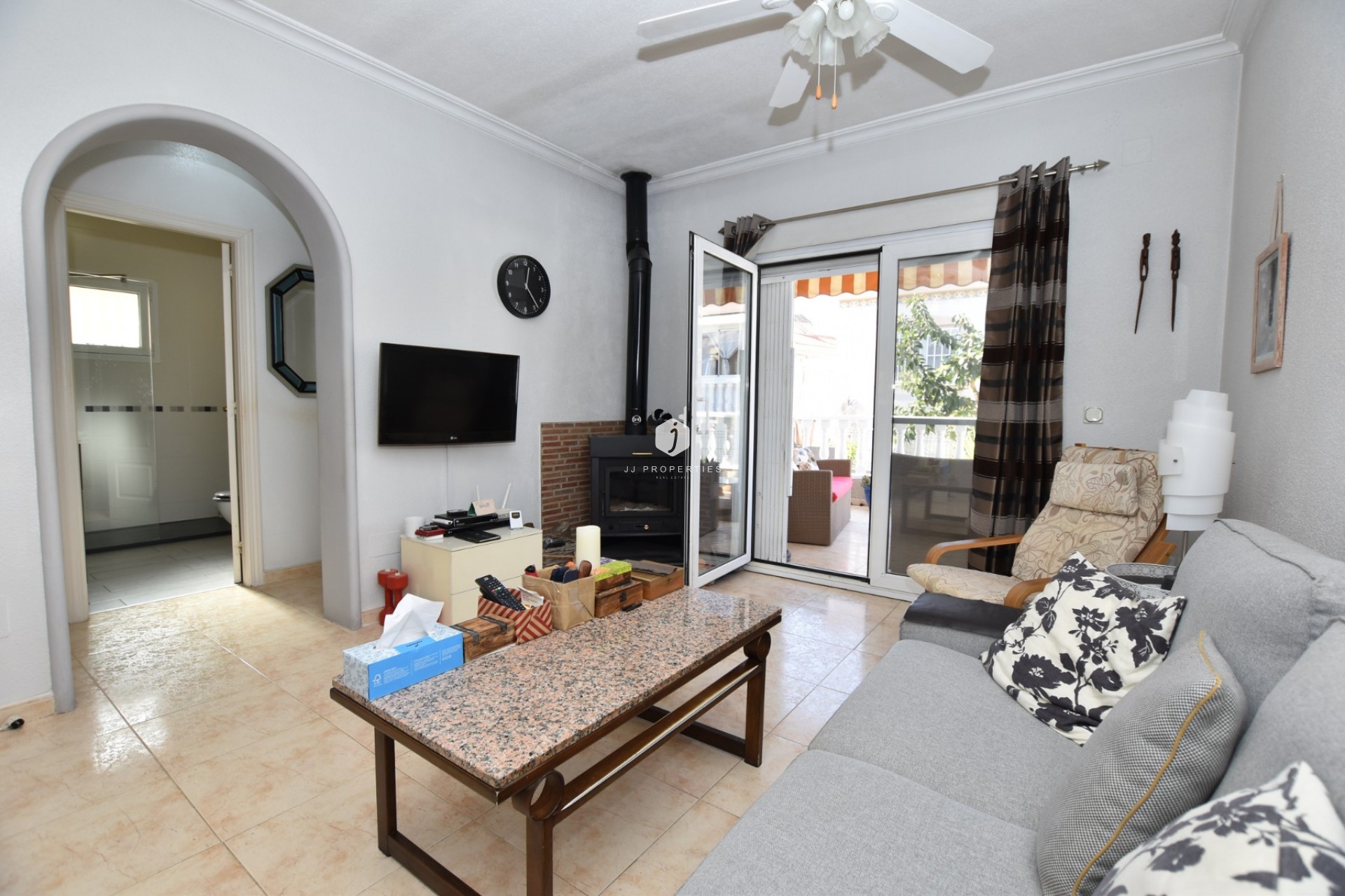 Aus zweiter Hand - Villa -
Algorfa - Inland