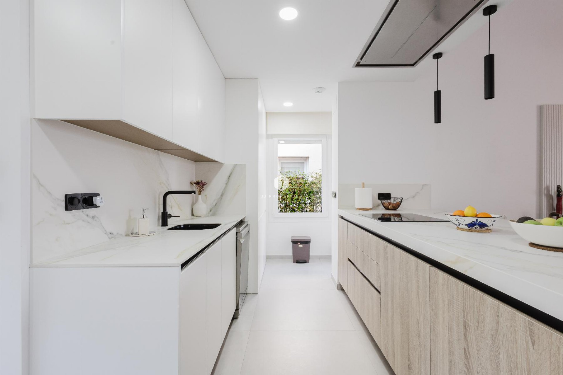 Aus zweiter Hand - Villa -
Algorfa - Inland