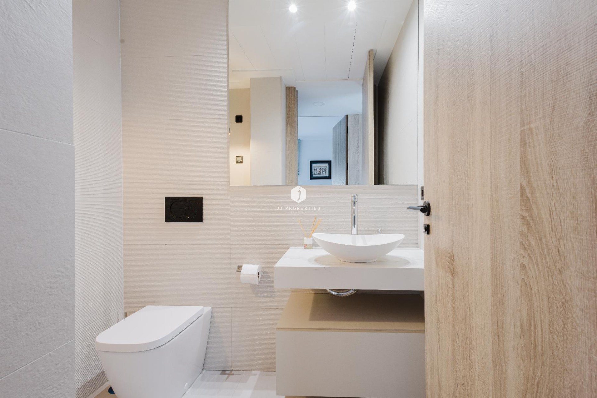 Aus zweiter Hand - Villa -
Algorfa - Inland