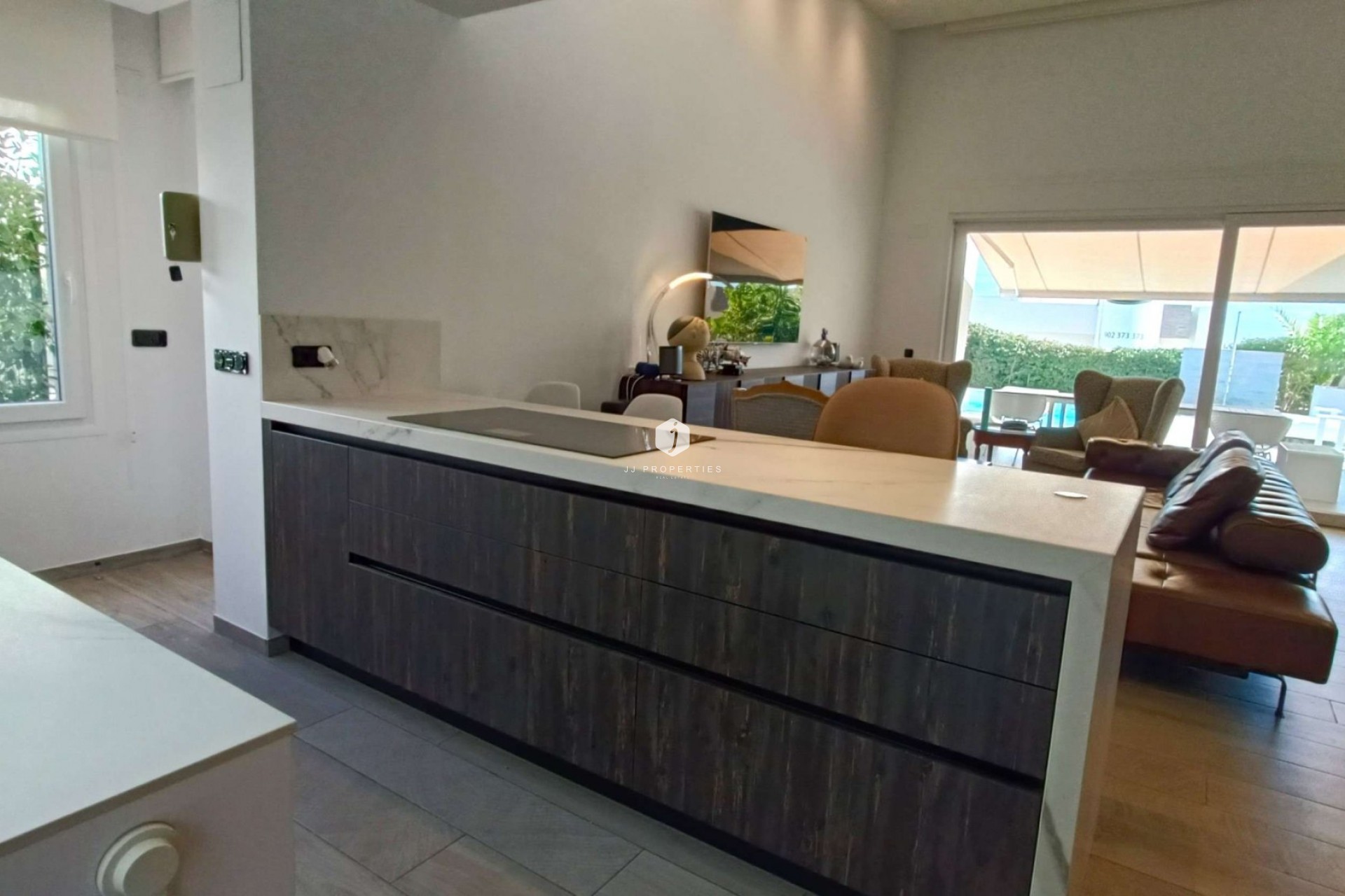 Aus zweiter Hand - Villa -
Algorfa - Inland