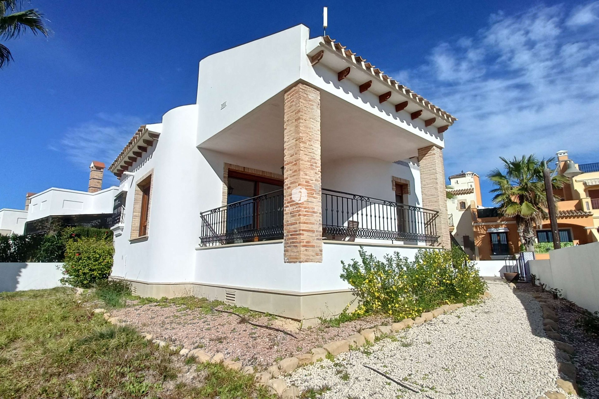 Aus zweiter Hand - Villa -
Algorfa - Inland