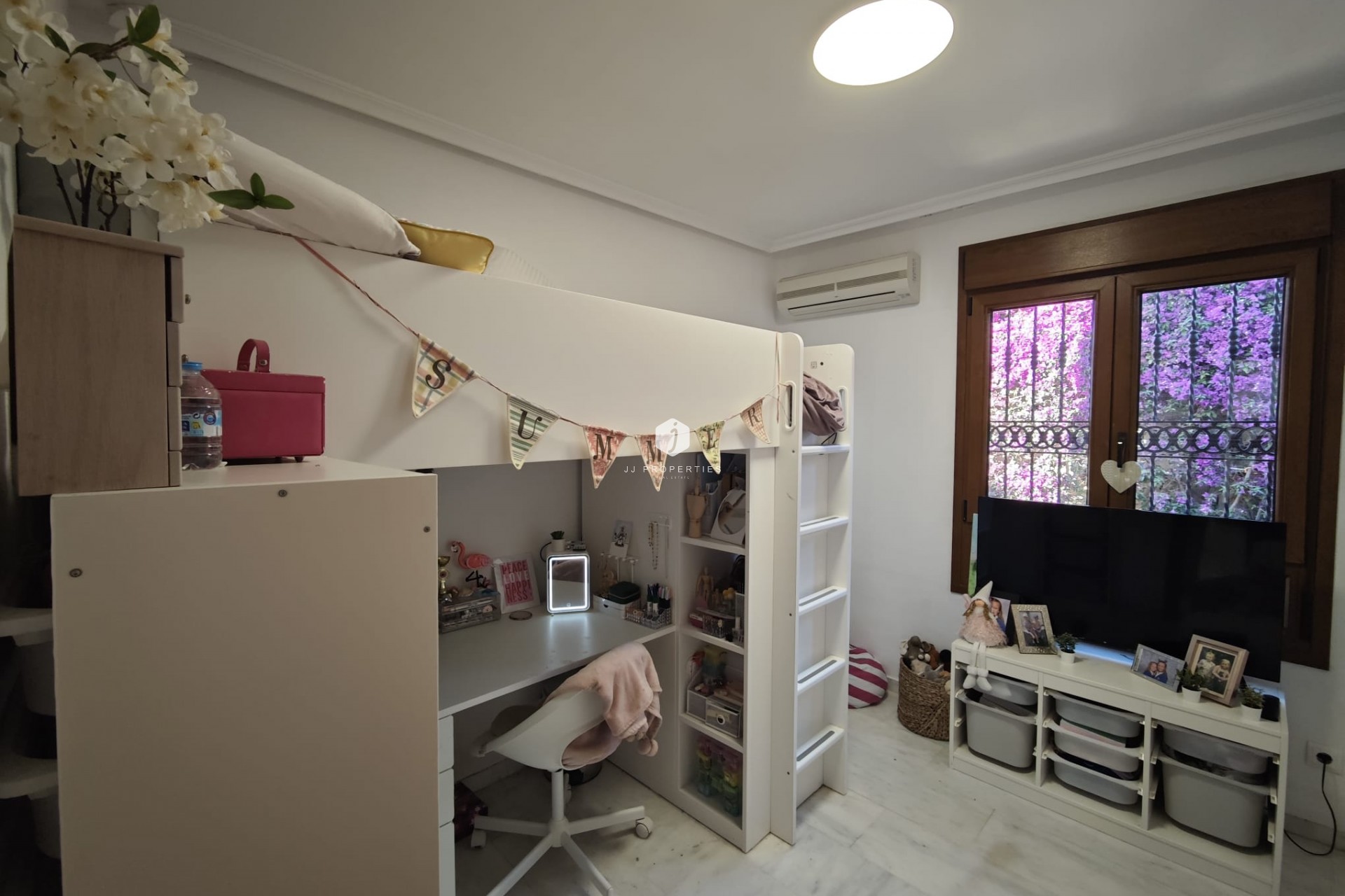Aus zweiter Hand - Villa -
Algorfa - Inland