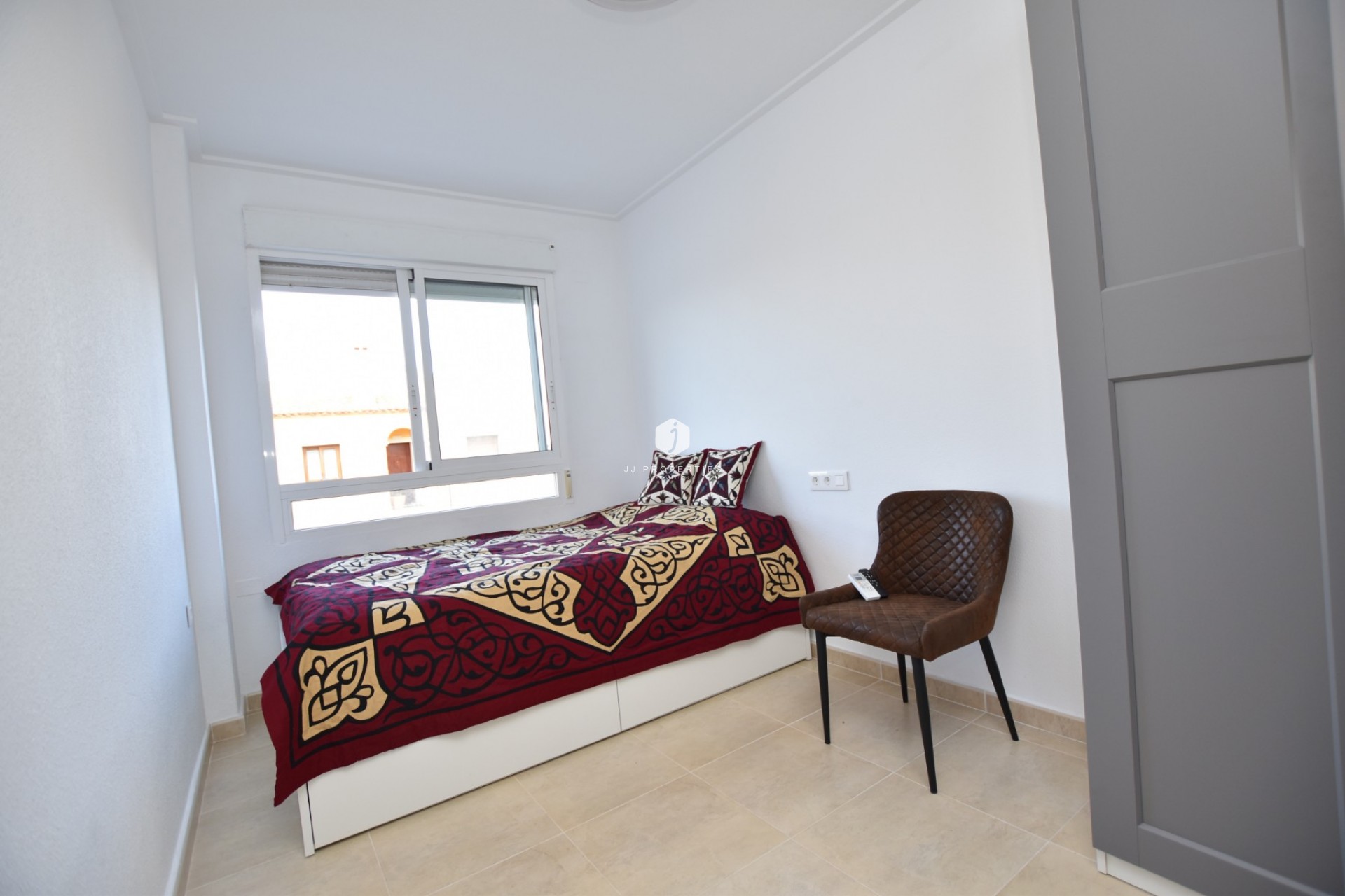 Aus zweiter Hand - Villa -
Algorfa - Inland