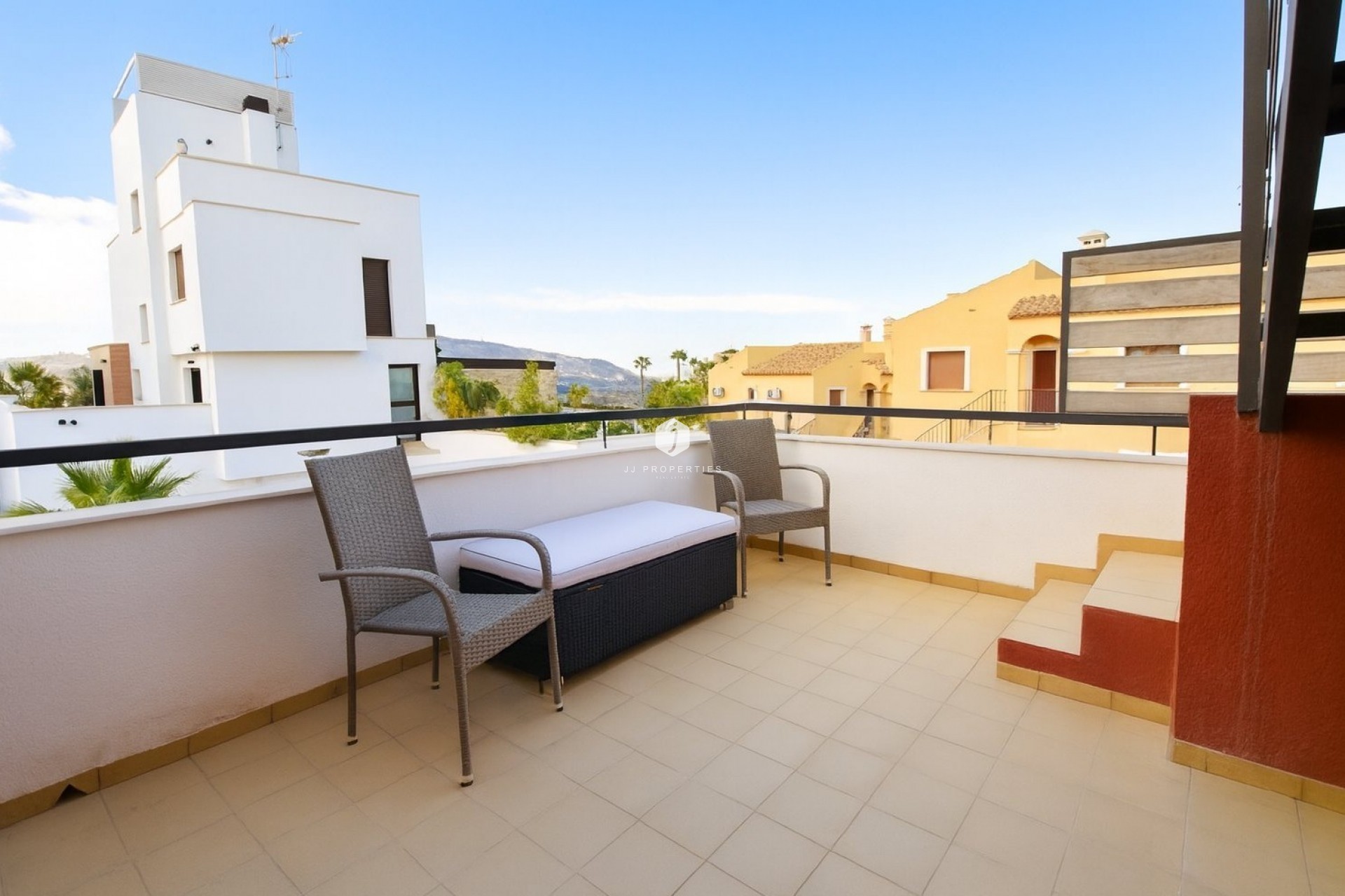 Aus zweiter Hand - Villa -
Algorfa - Inland
