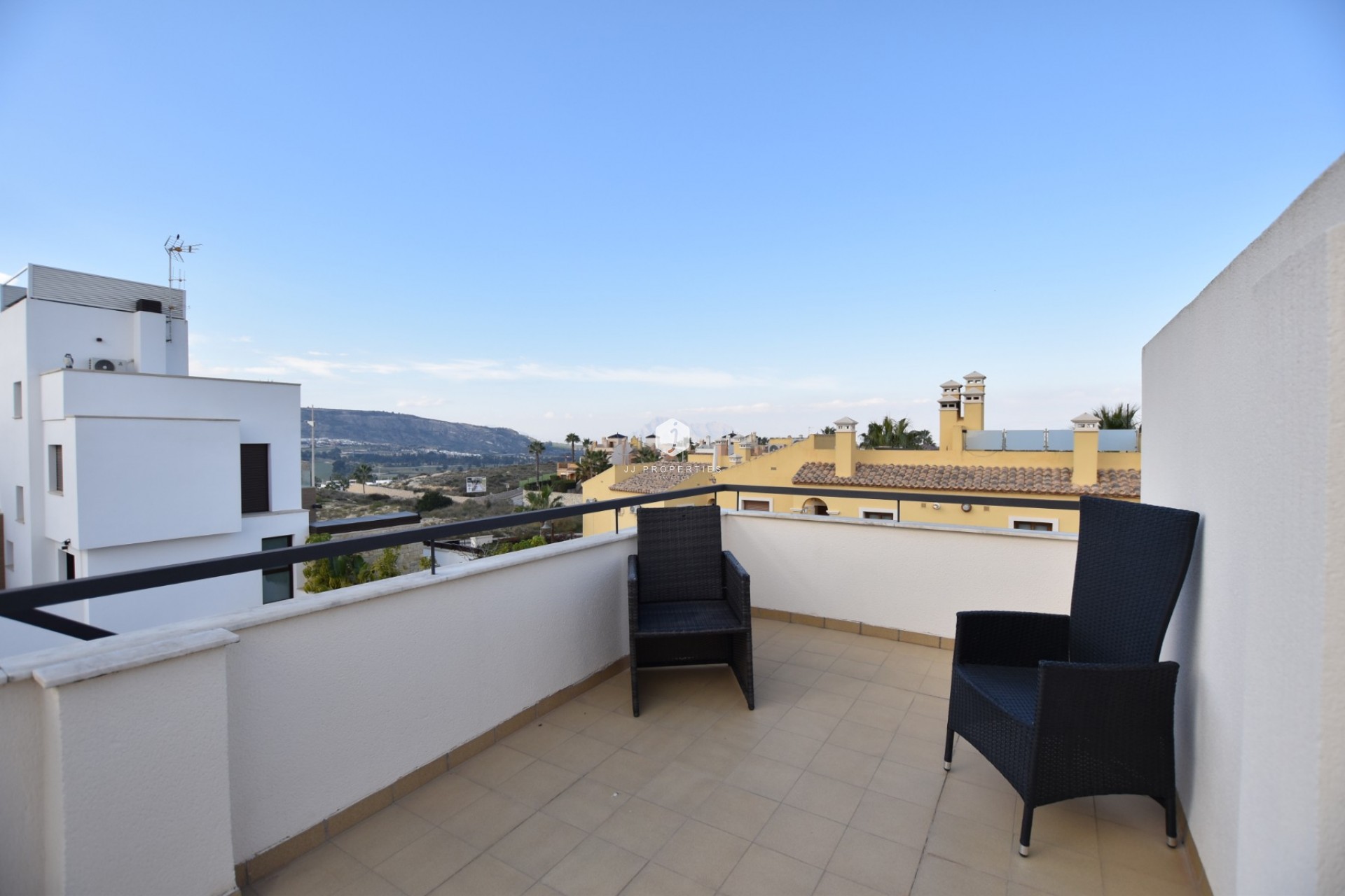 Aus zweiter Hand - Villa -
Algorfa - Inland
