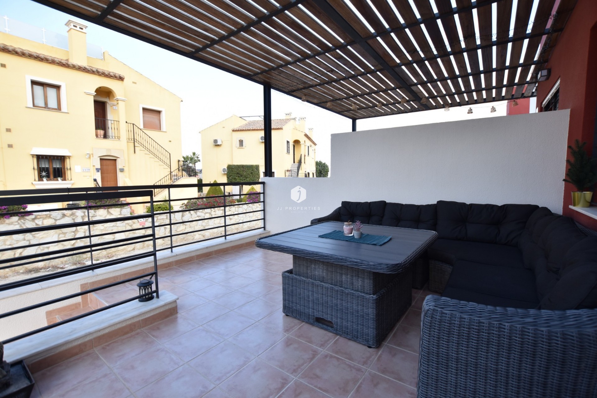 Aus zweiter Hand - Villa -
Algorfa - Inland