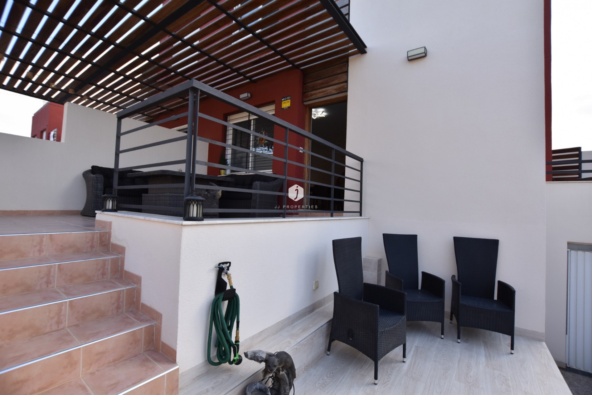 Aus zweiter Hand - Villa -
Algorfa - Inland