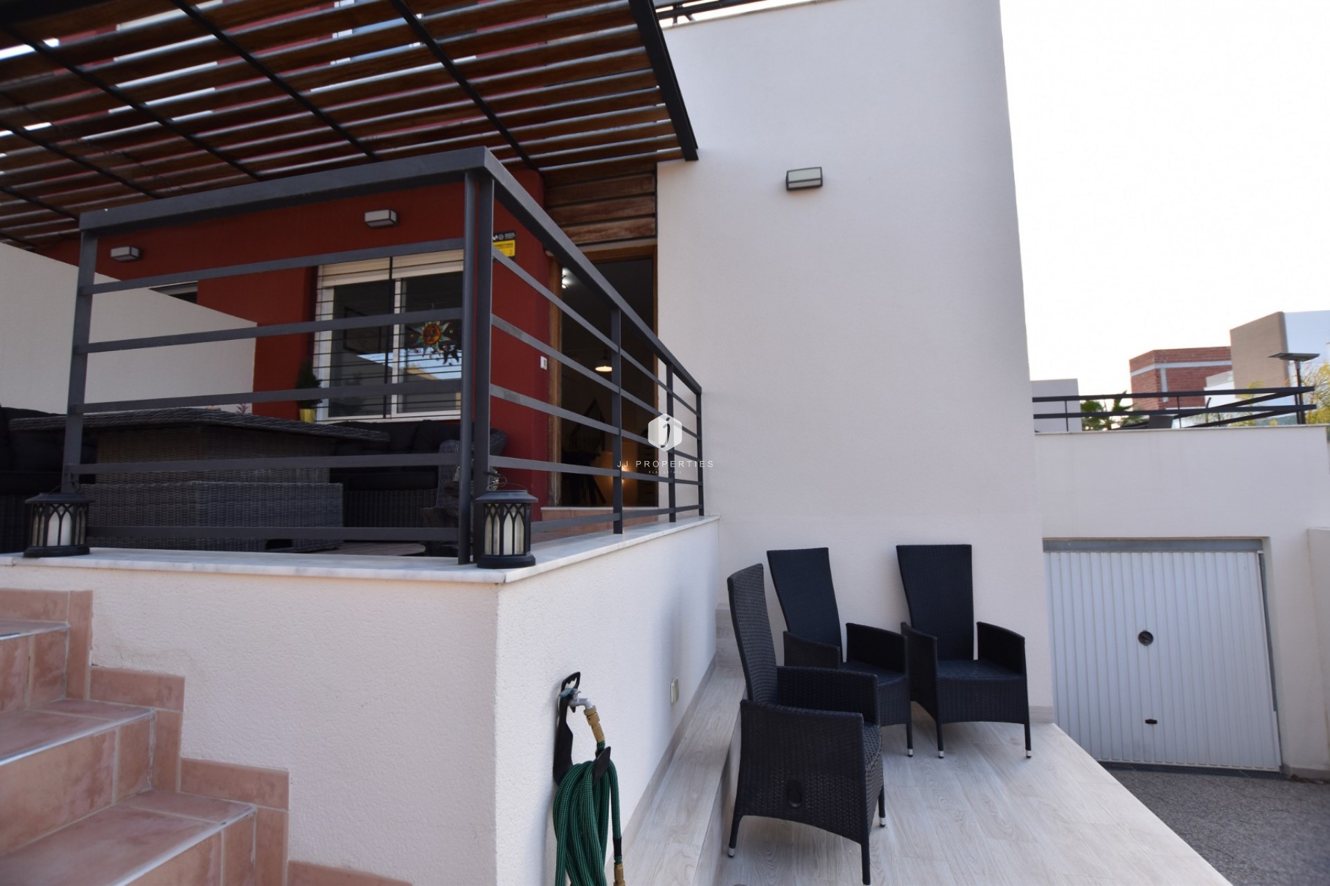 Aus zweiter Hand - Villa -
Algorfa - Inland