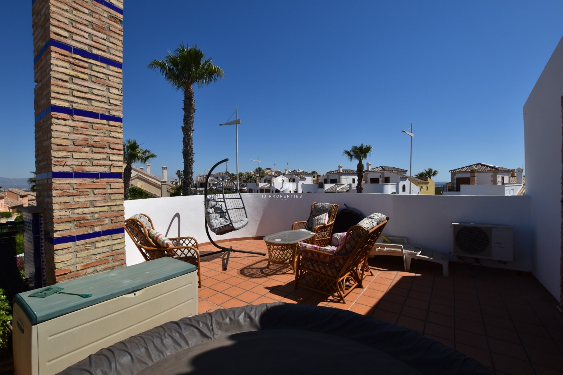 Aus zweiter Hand - Villa -
Algorfa - Inland