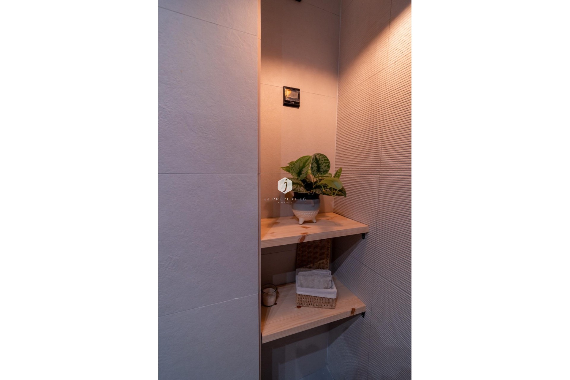 Aus zweiter Hand - Villa -
Algorfa - La finca golf