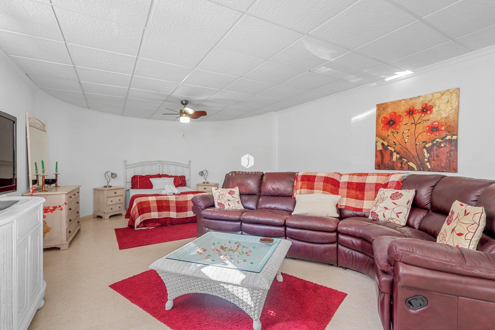 Aus zweiter Hand - Villa -
Almoradí - Inland