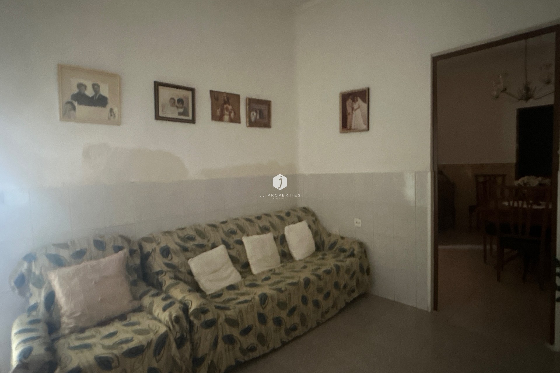 Aus zweiter Hand - Villa -
Benejúzar - Inland