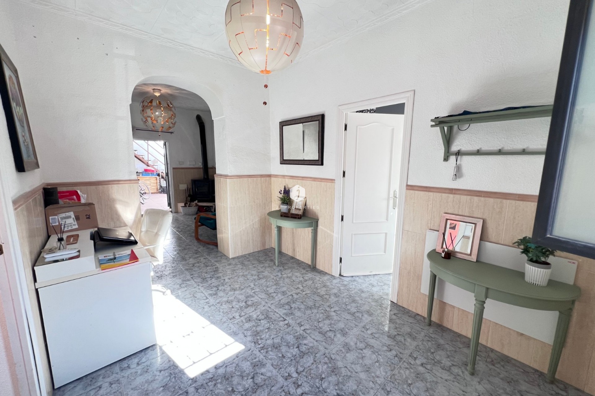 Aus zweiter Hand - Villa -
Benejúzar - Inland