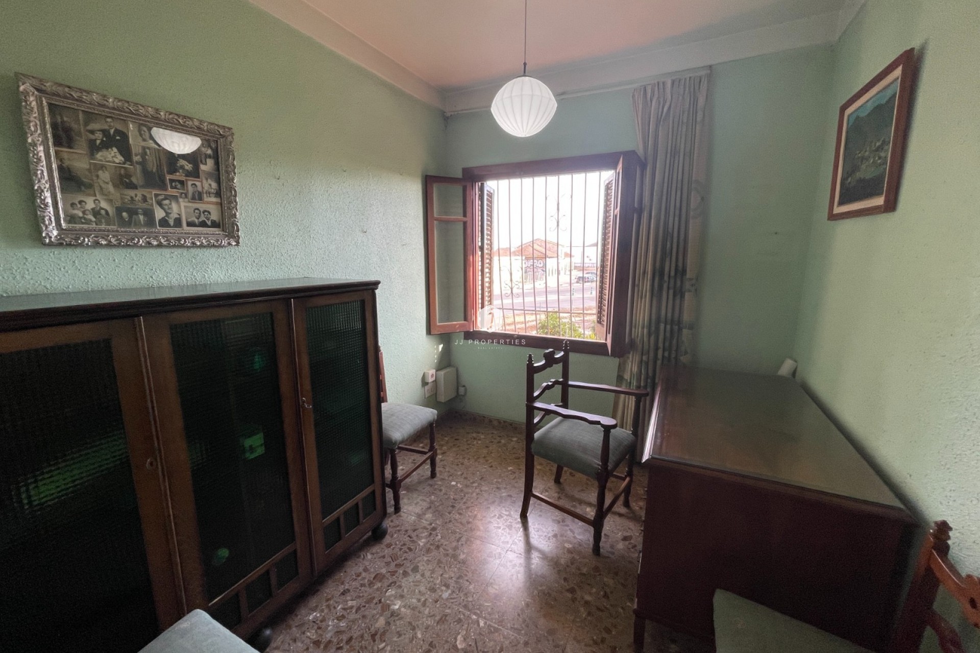 Aus zweiter Hand - Villa -
Benejúzar - Inland