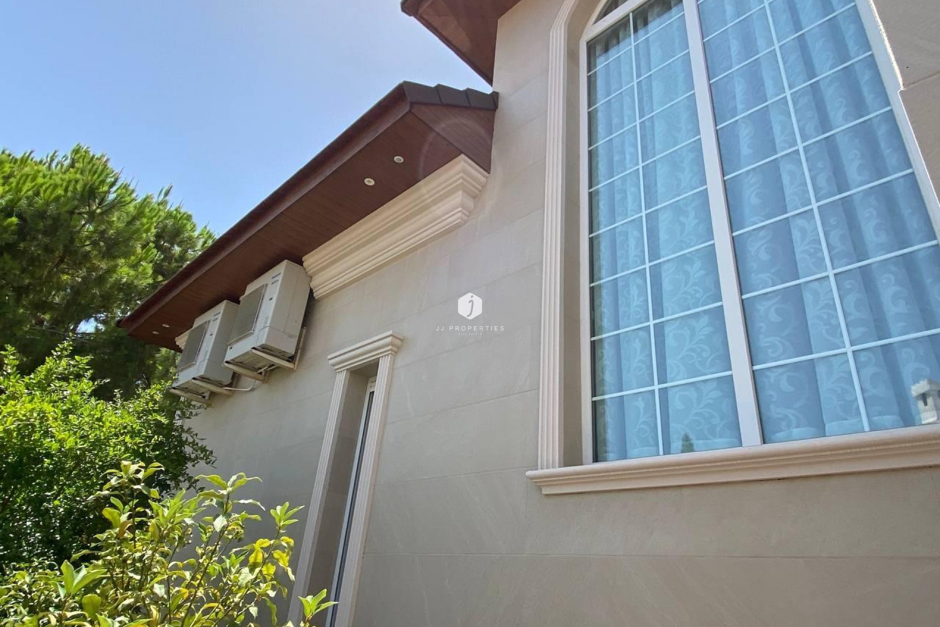 Aus zweiter Hand - Villa -
Benijofar - Ciudad Quesada